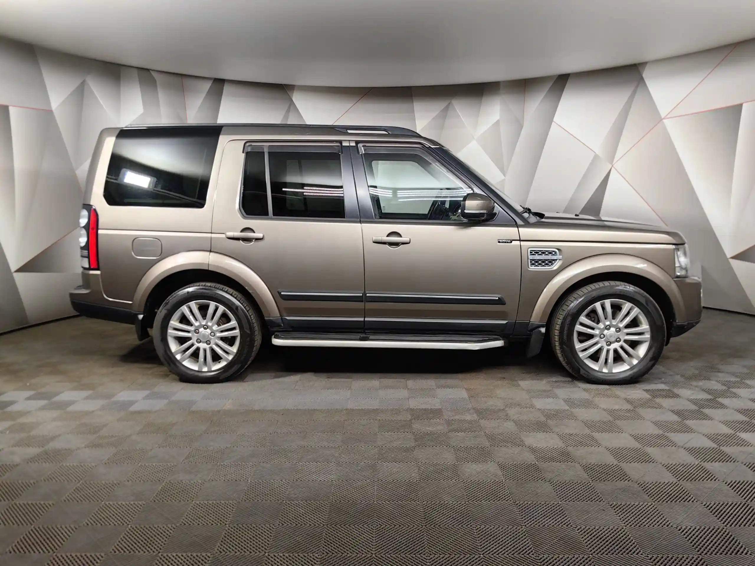 Land Rover Discovery 2015