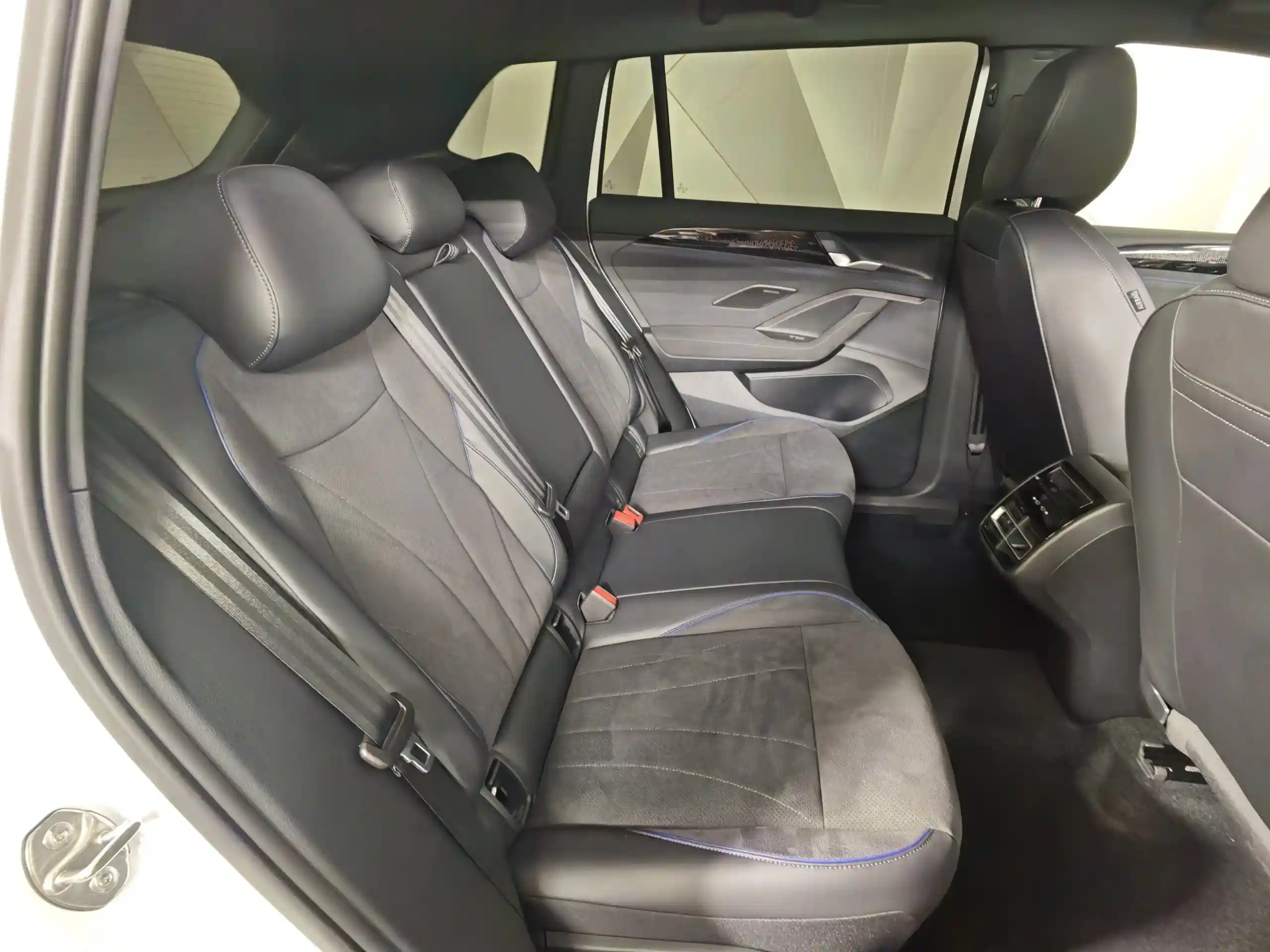 Volkswagen Tiguan 2025