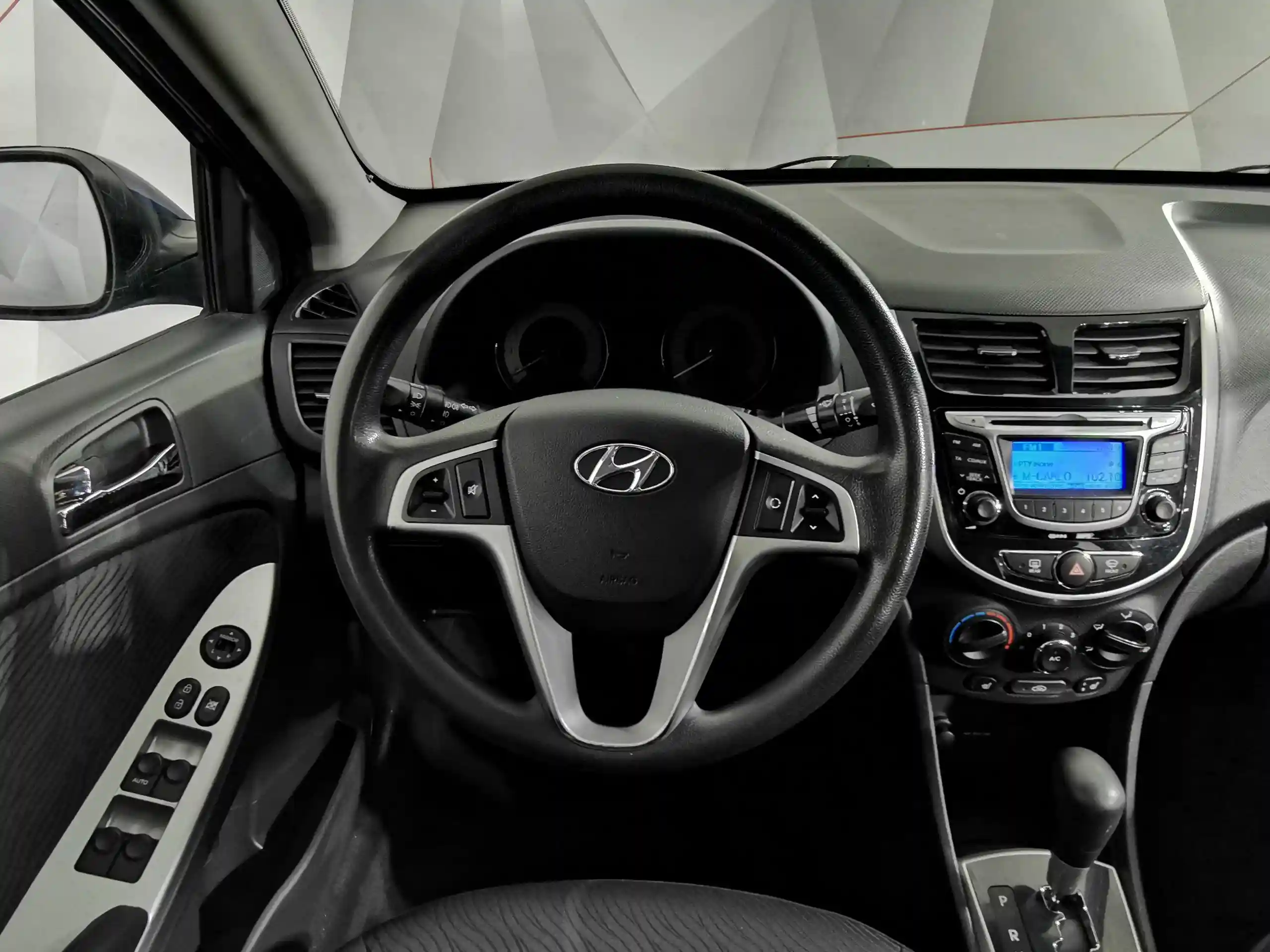 Hyundai Solaris 2011