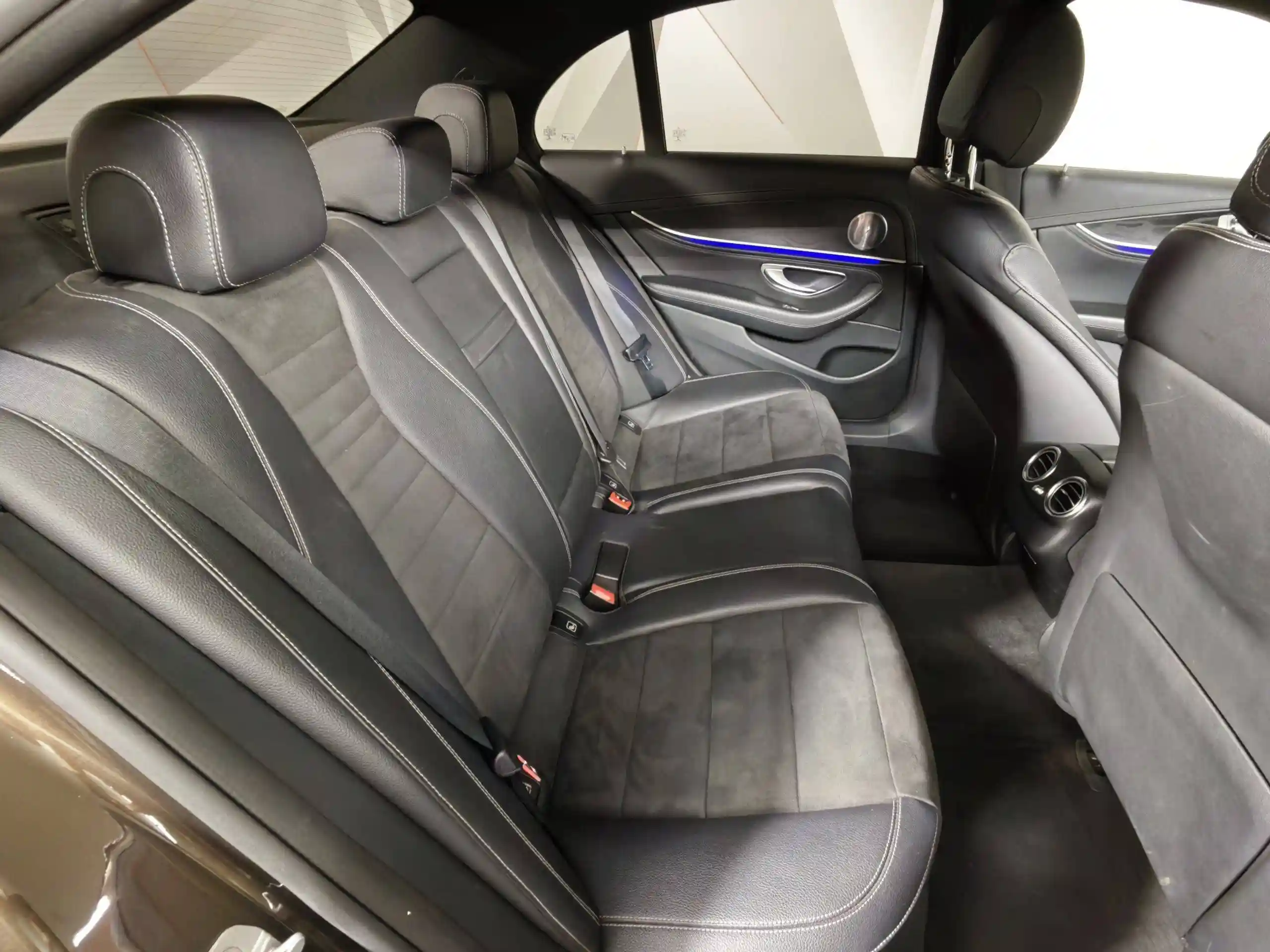 Mercedes-Benz E-Класс 2017