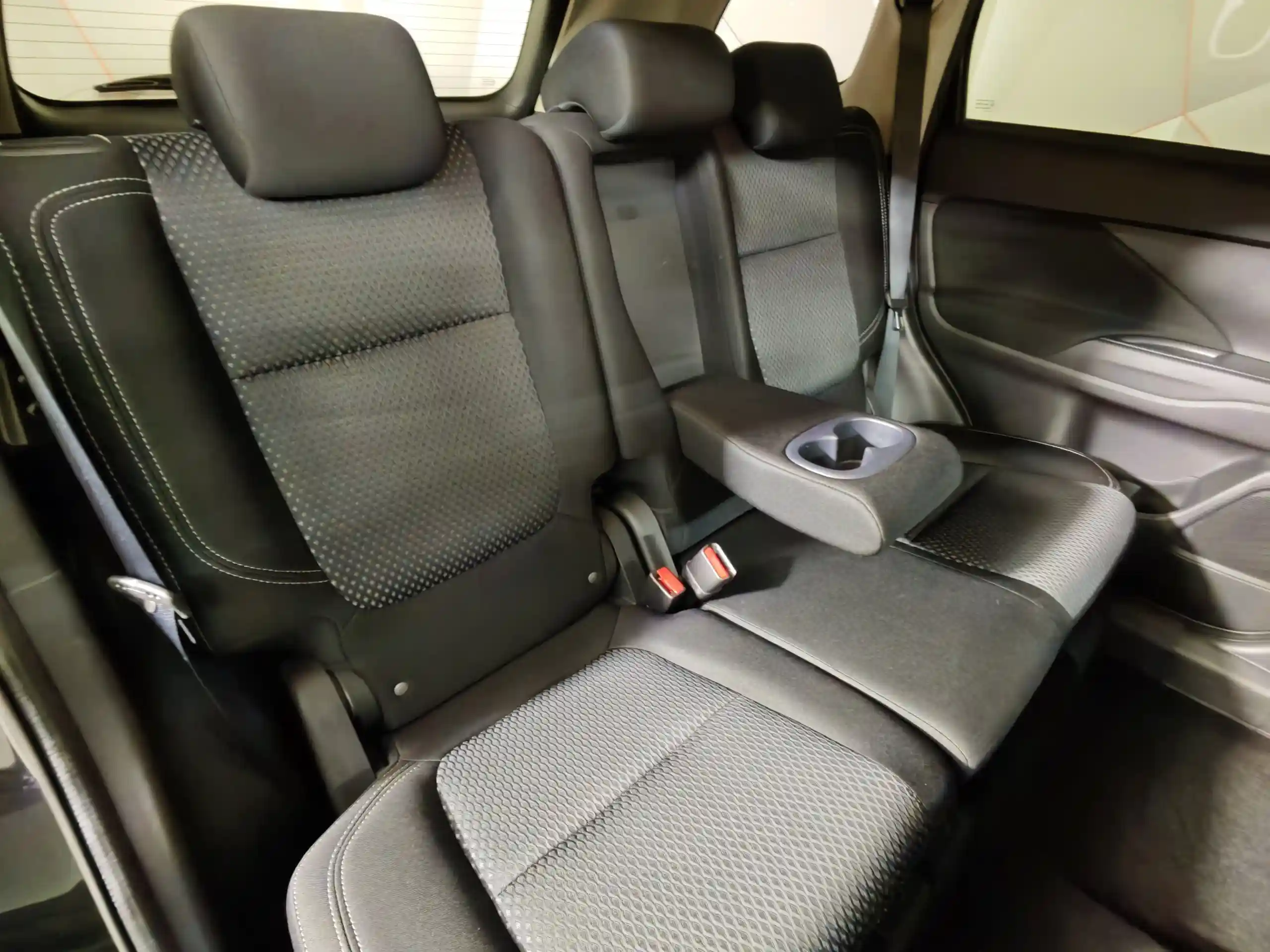 Mitsubishi Outlander 2019