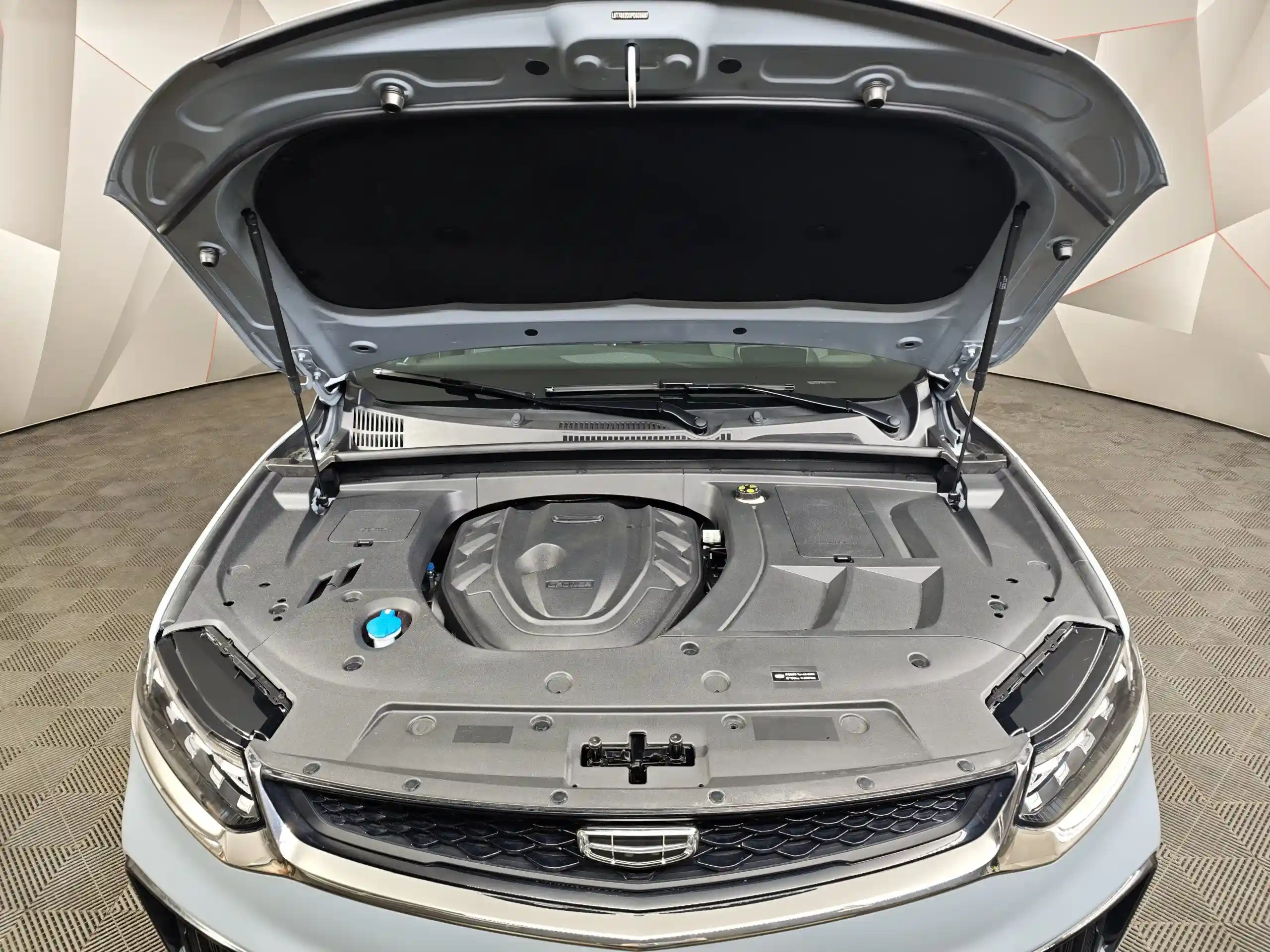 Geely Tugella 2023