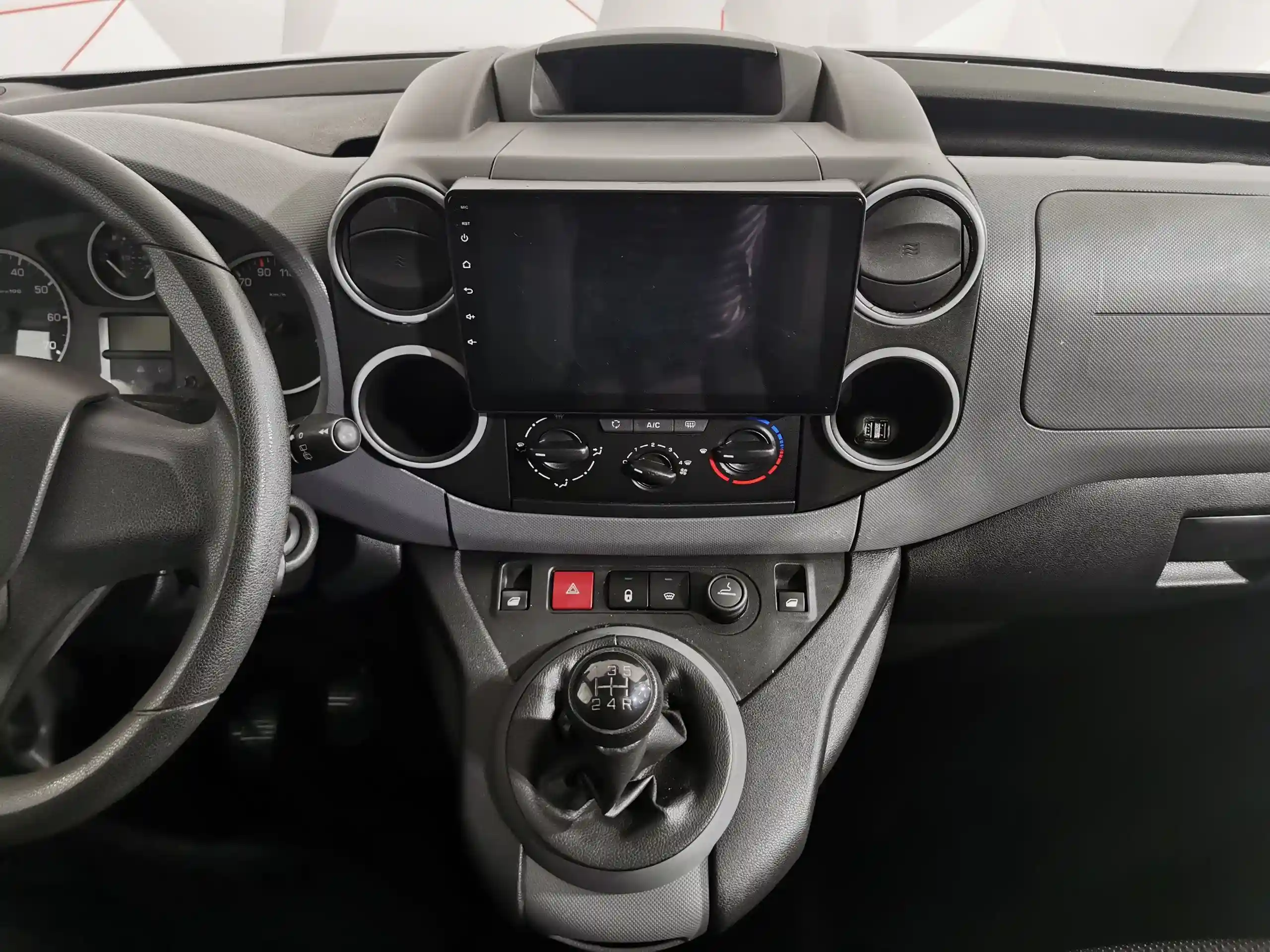 Peugeot Partner 2021