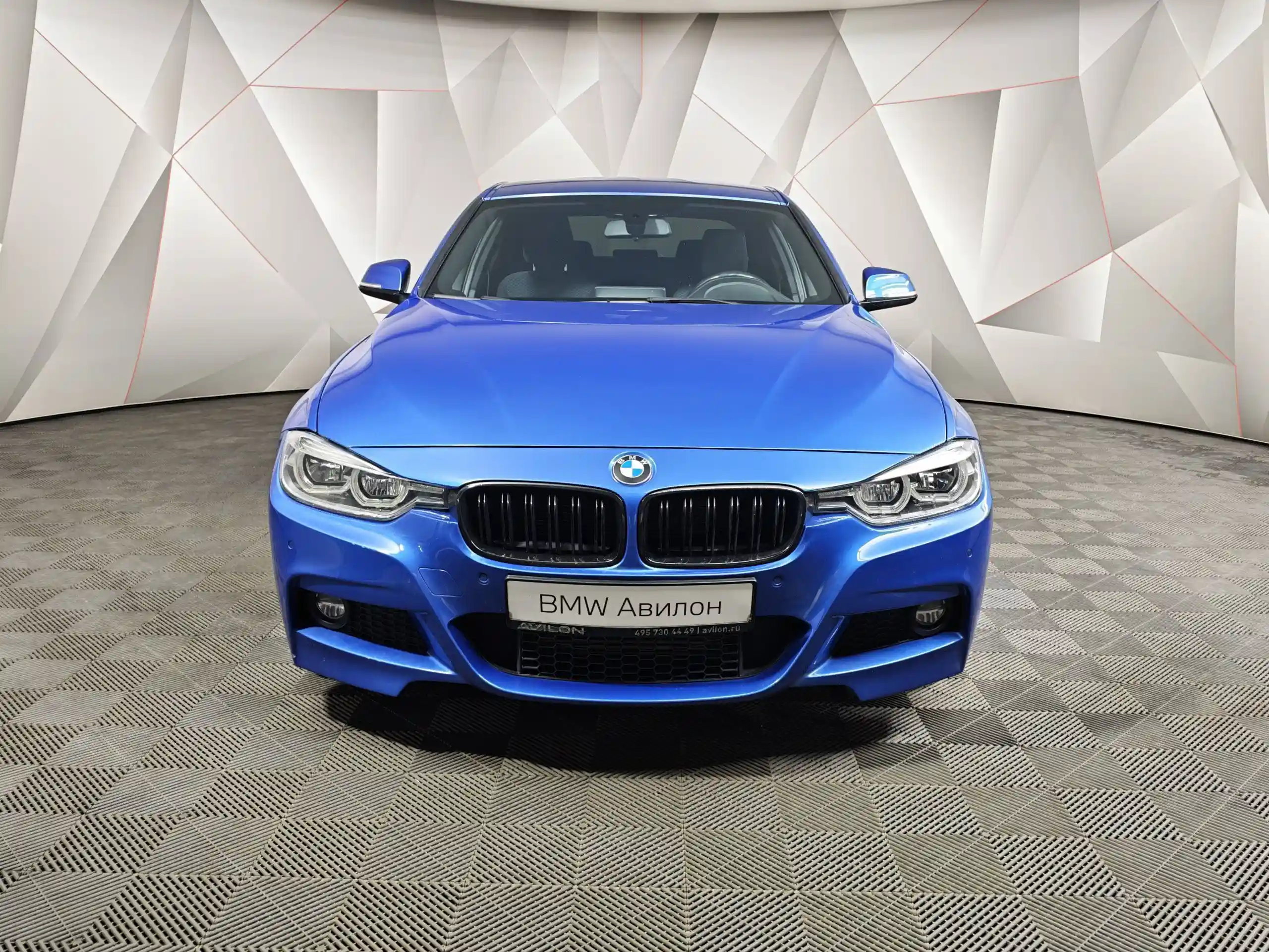 BMW 3 серия 2018