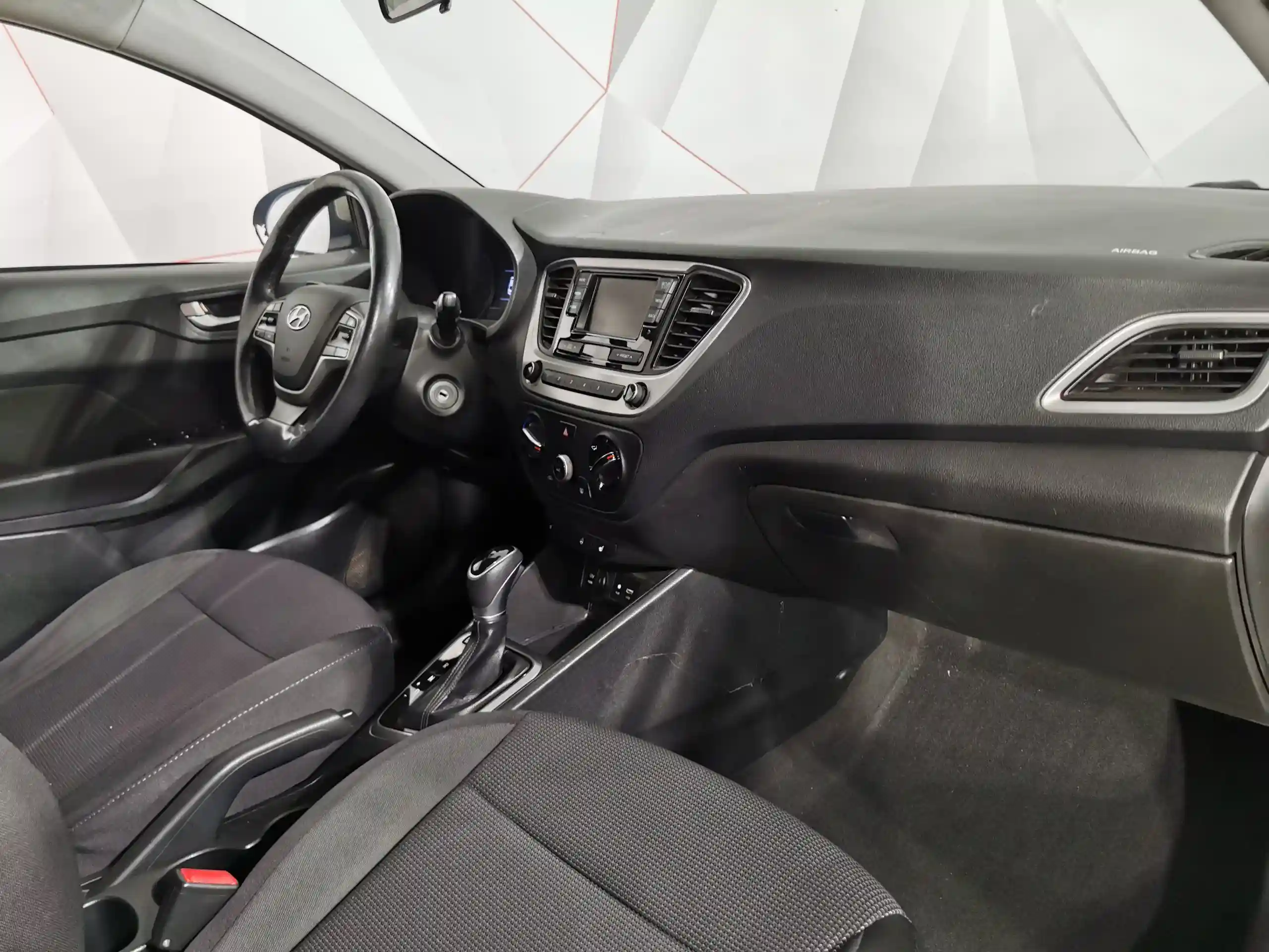 Hyundai Solaris 2018