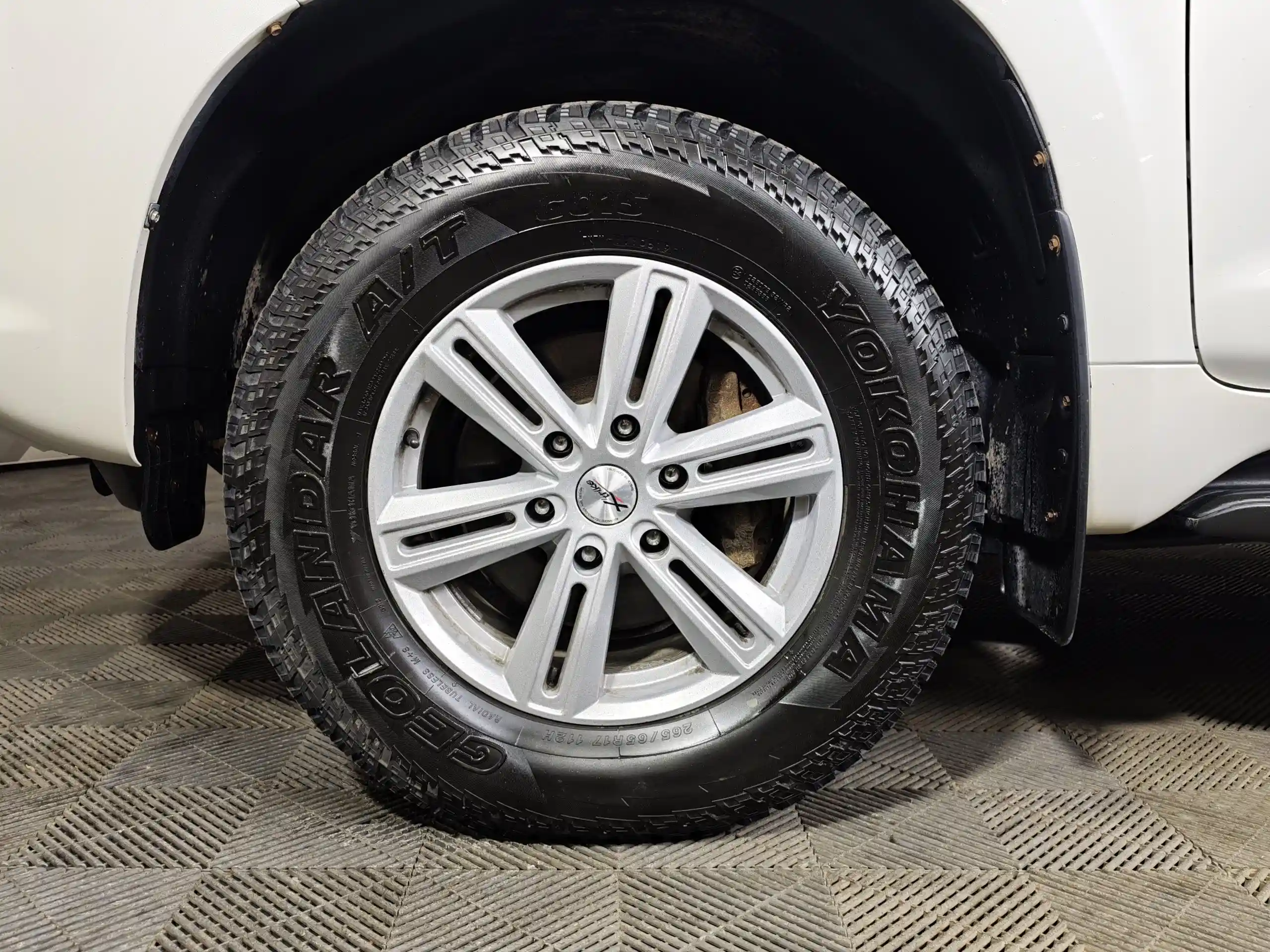 Toyota Land Cruiser Prado 2013