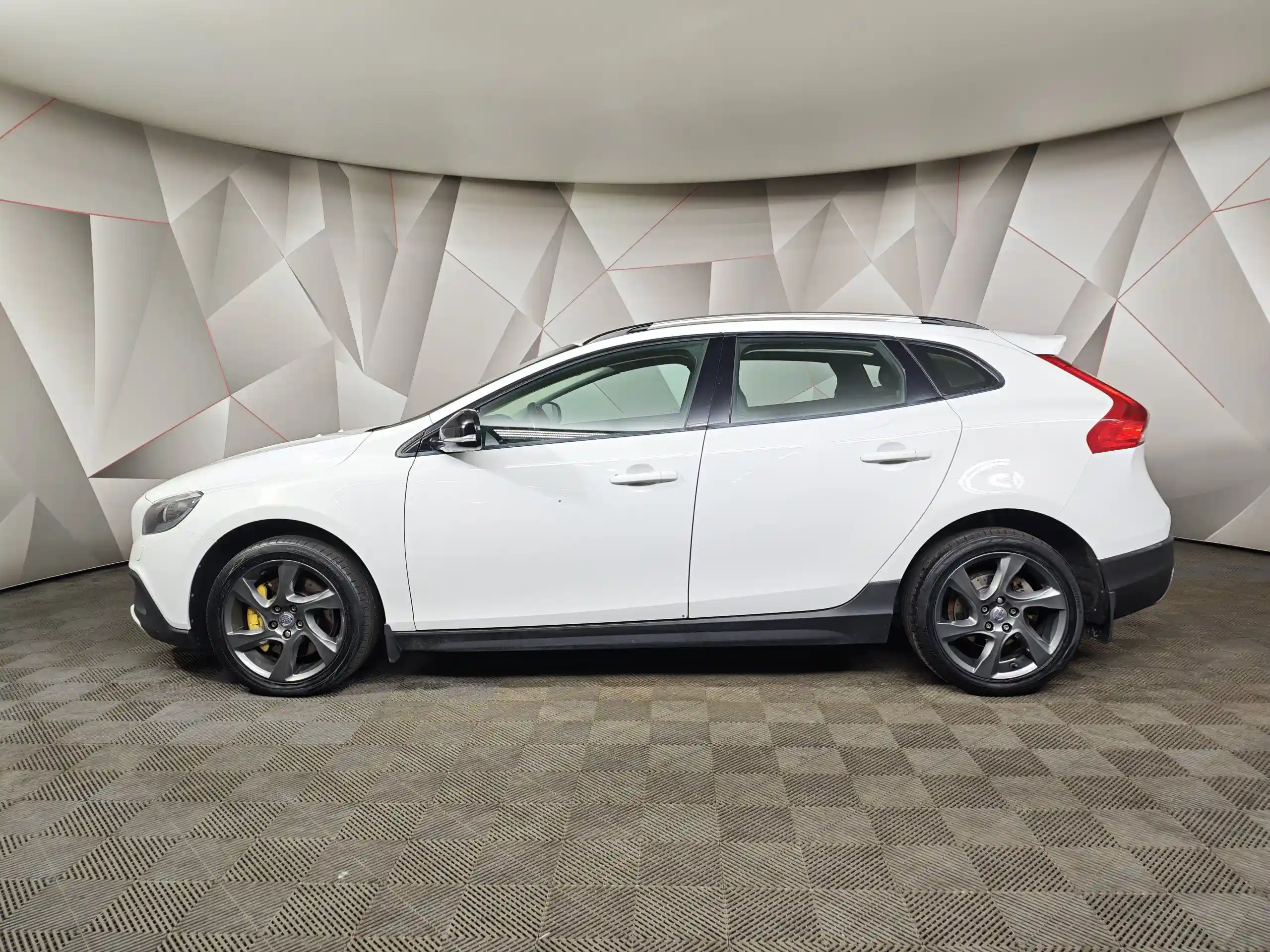 Volvo V40 2013