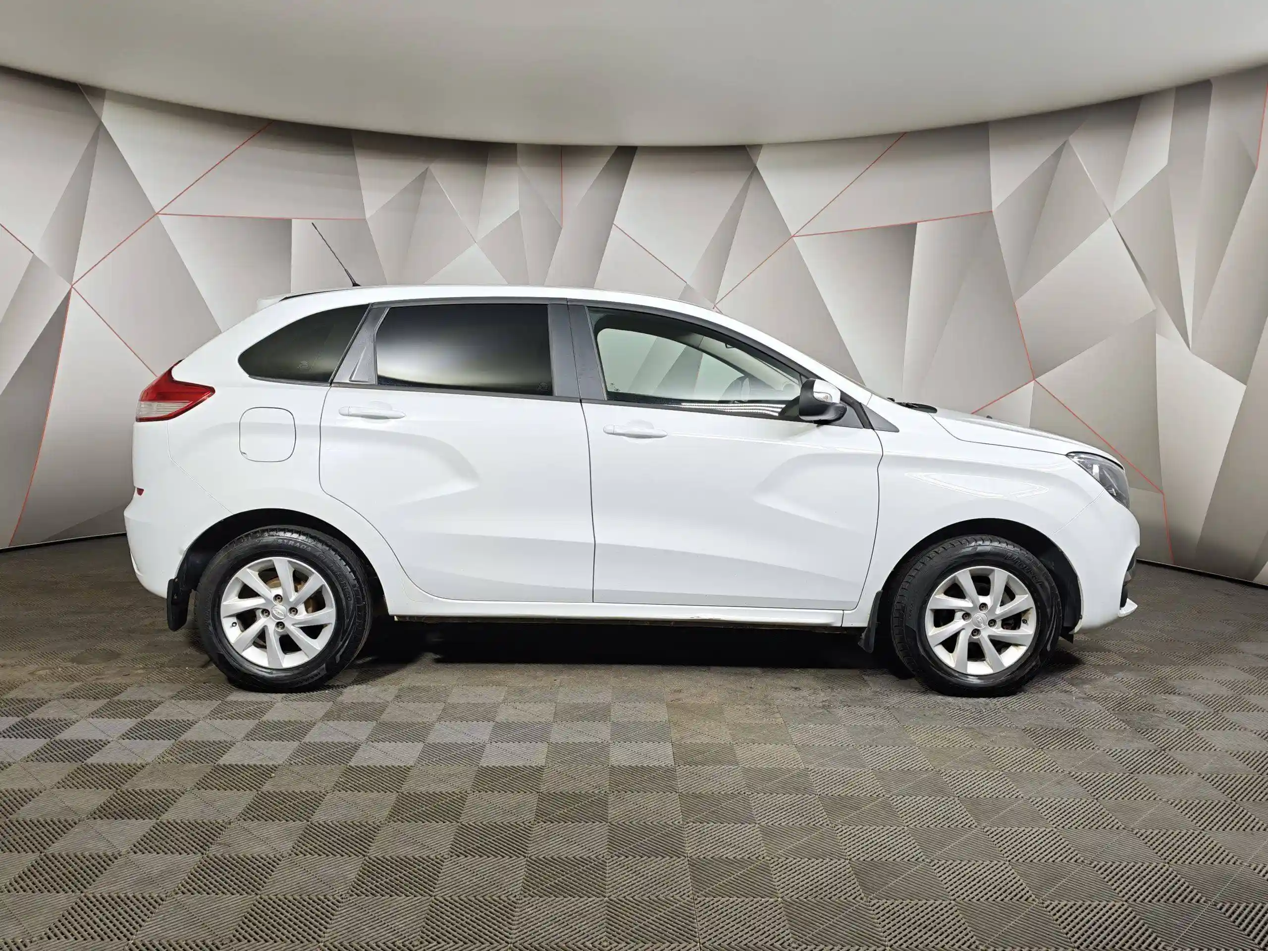 ВАЗ (Lada) XRAY 2017