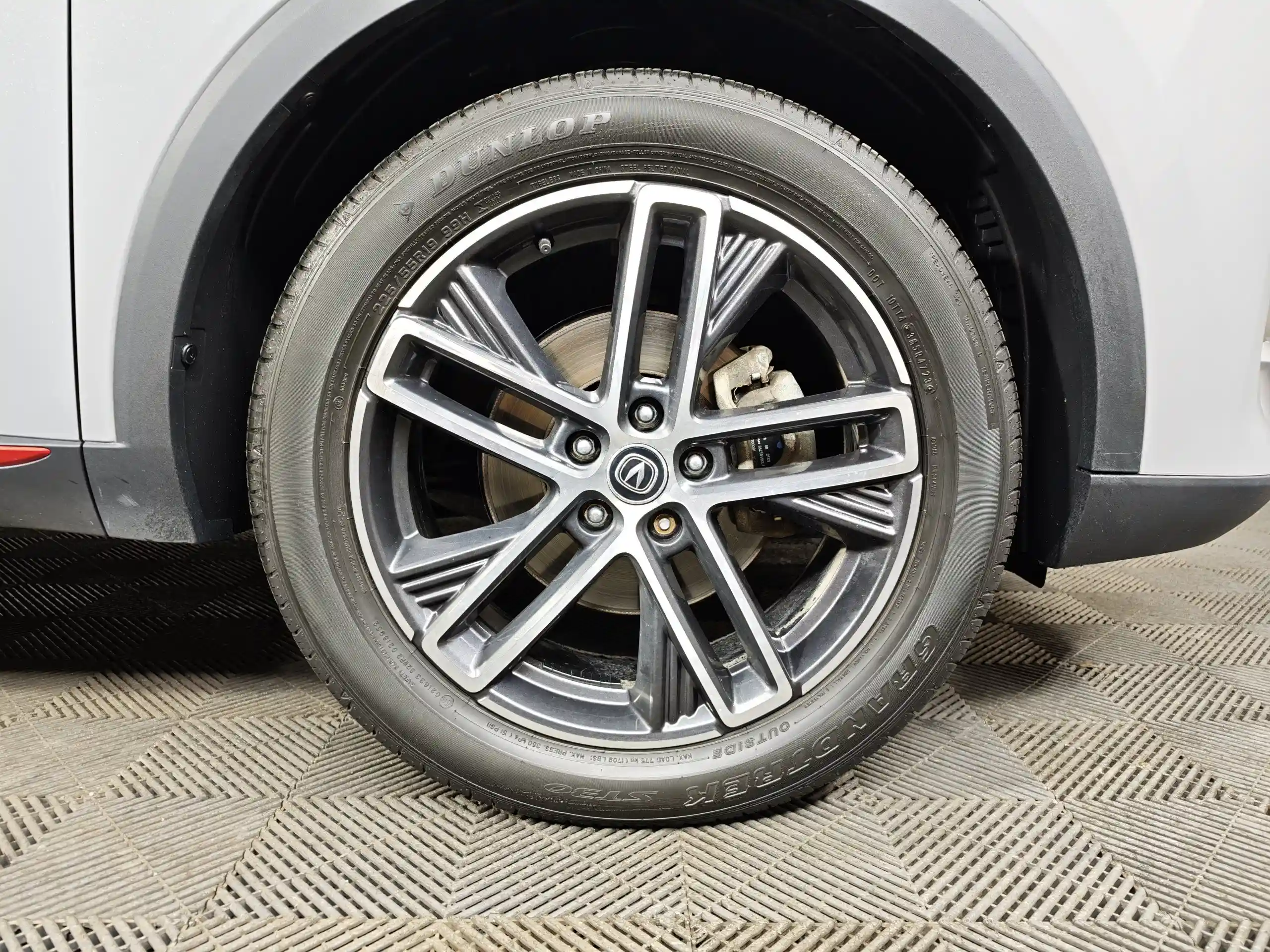Changan UNI-S 2024