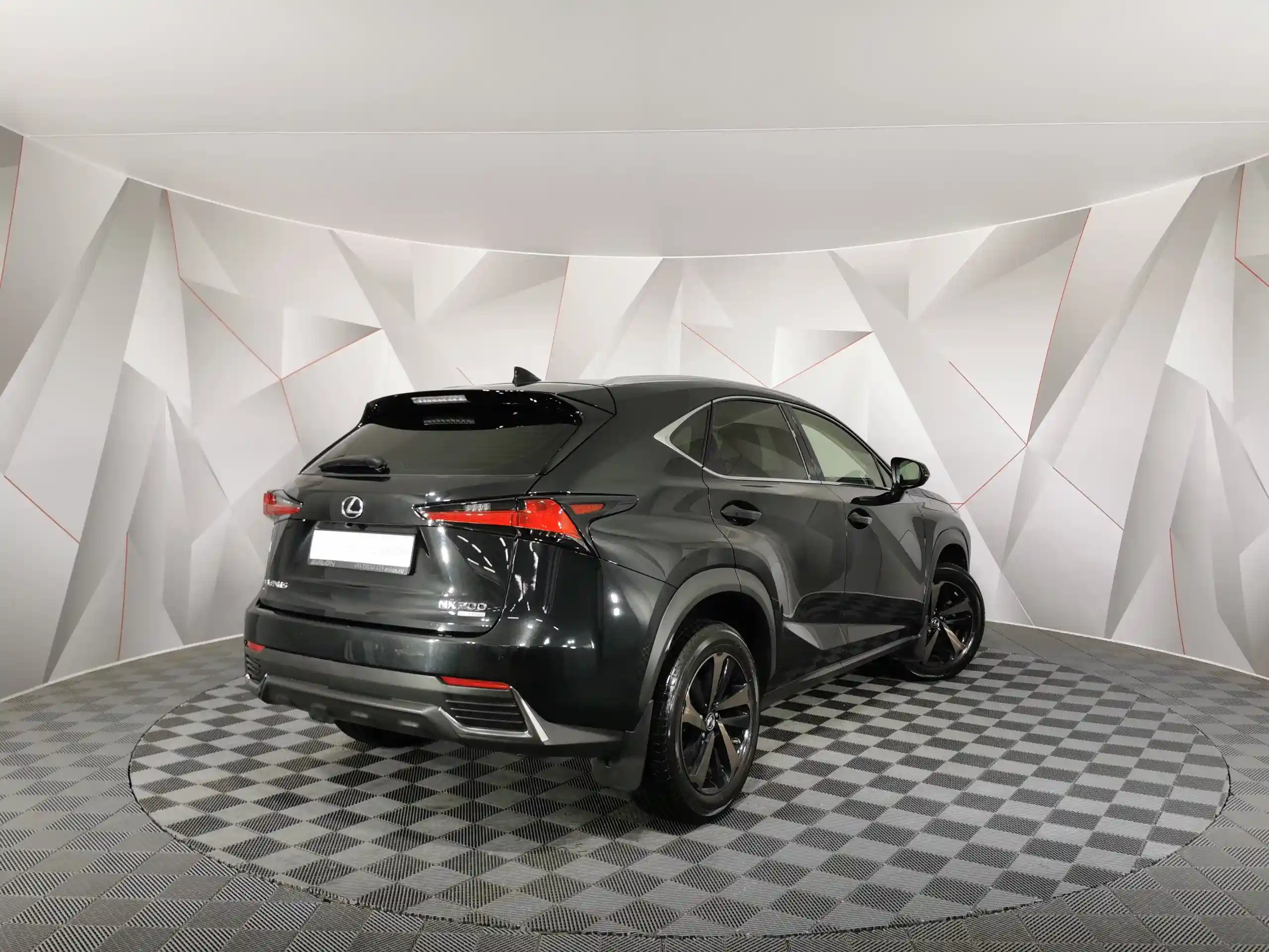 Lexus NX 2021