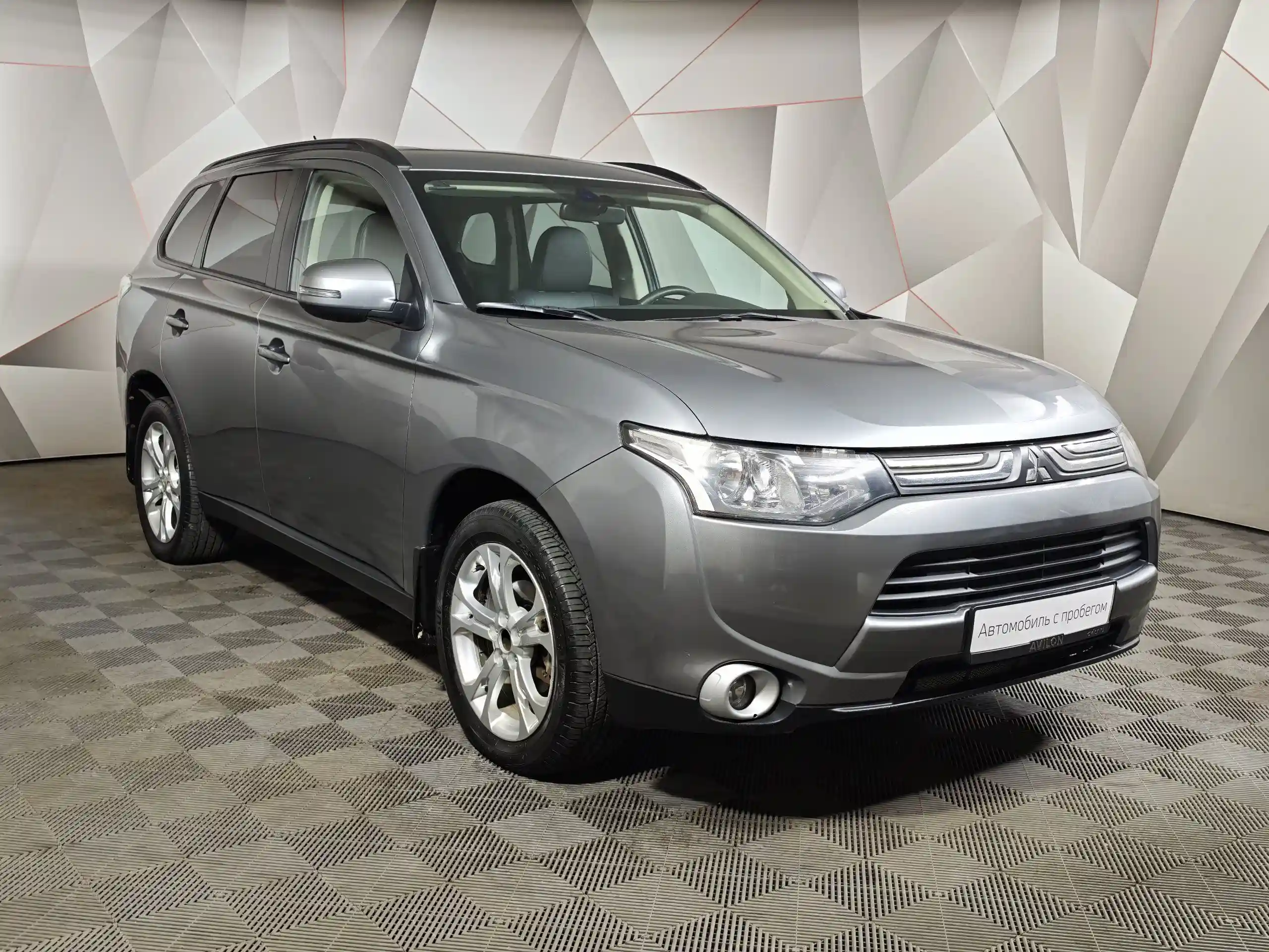 Mitsubishi Outlander 2012