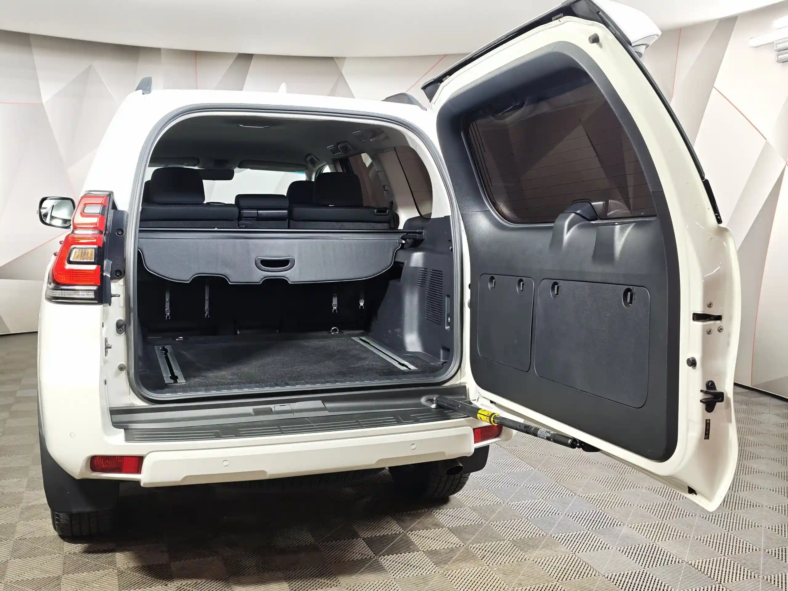 Toyota Land Cruiser Prado 2020