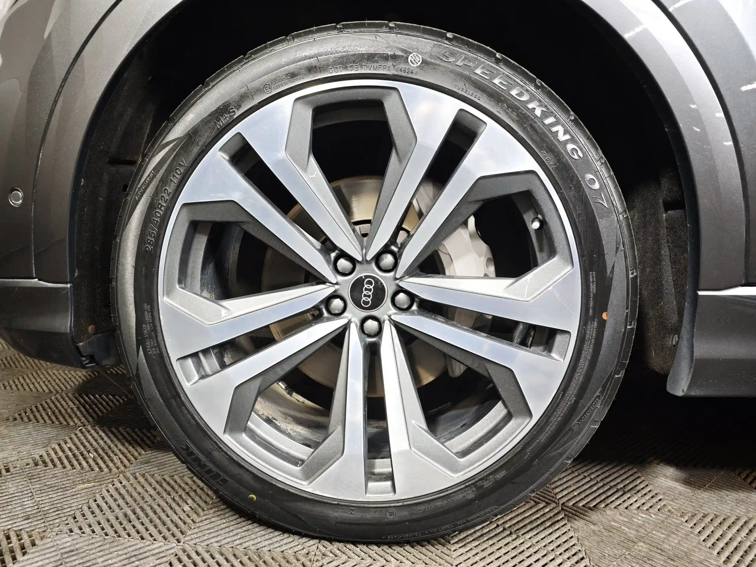 Audi Q8 2022