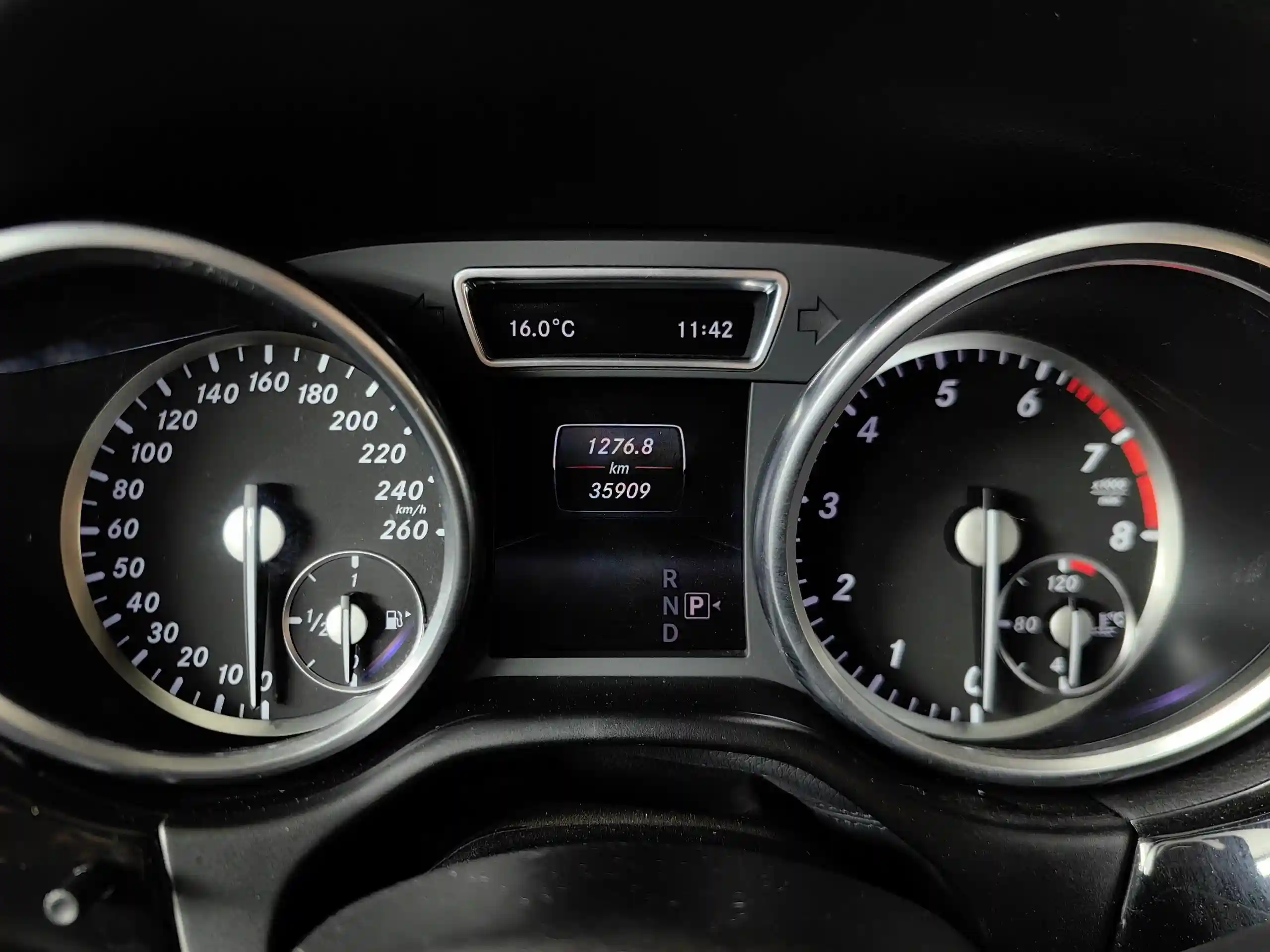 Mercedes-Benz M-Класс 2014