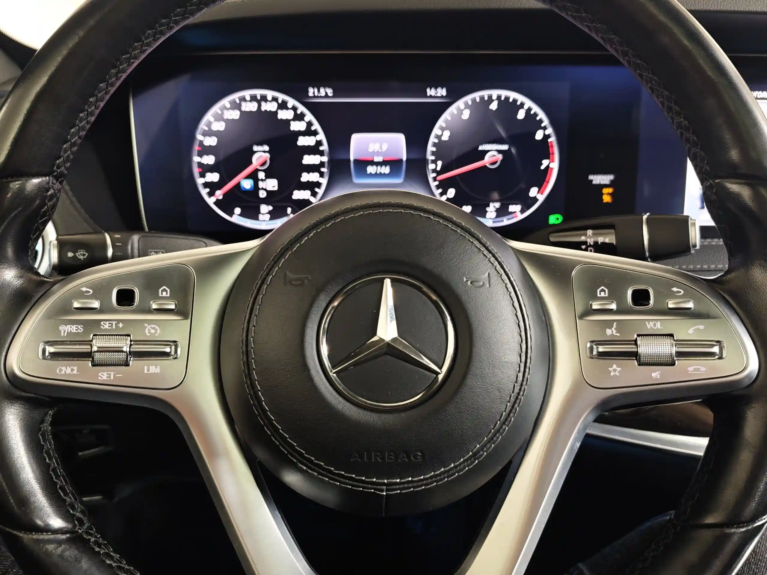Mercedes-Benz S-Класс 2018