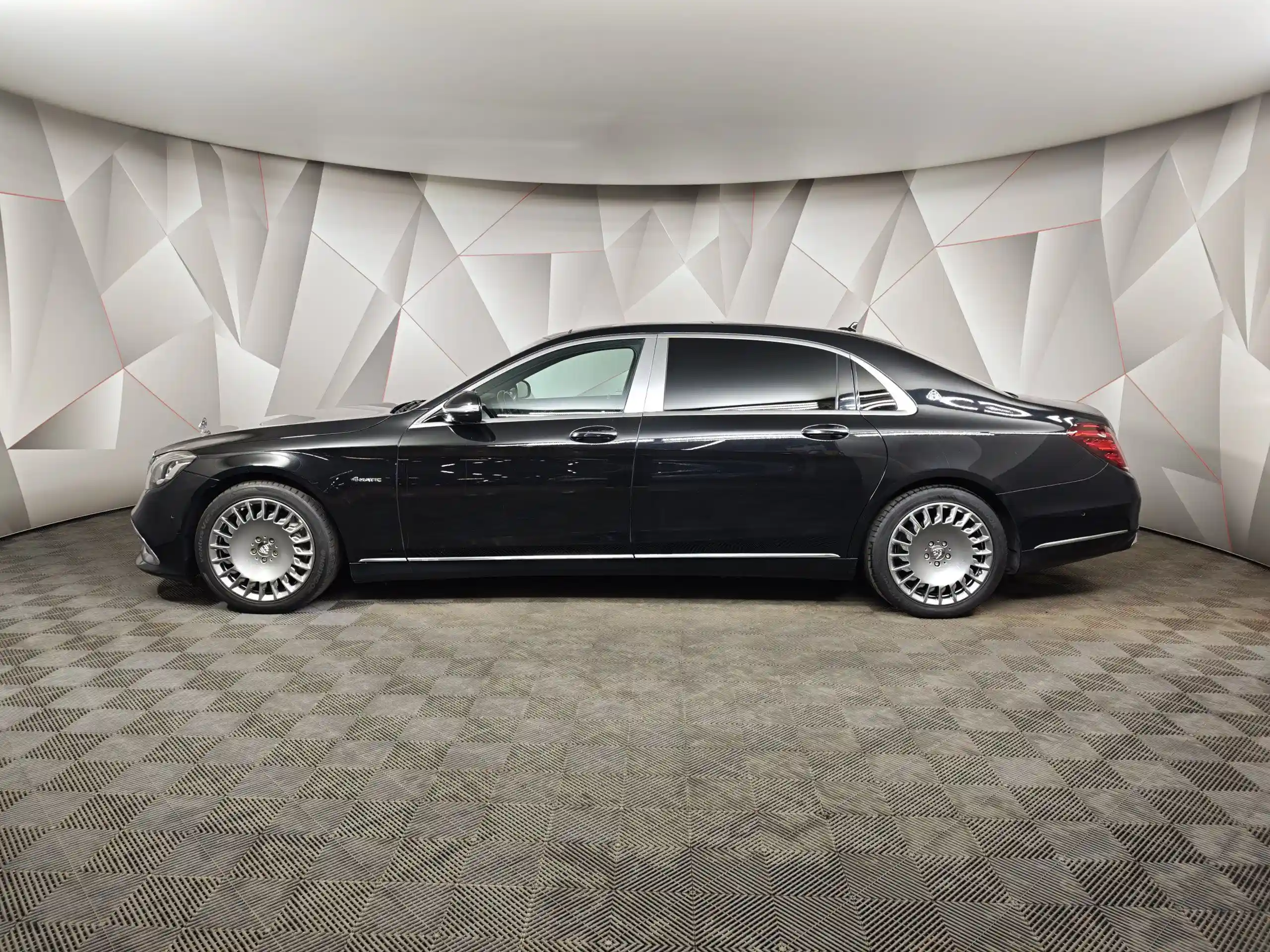 Mercedes-Benz S-Класс 2018