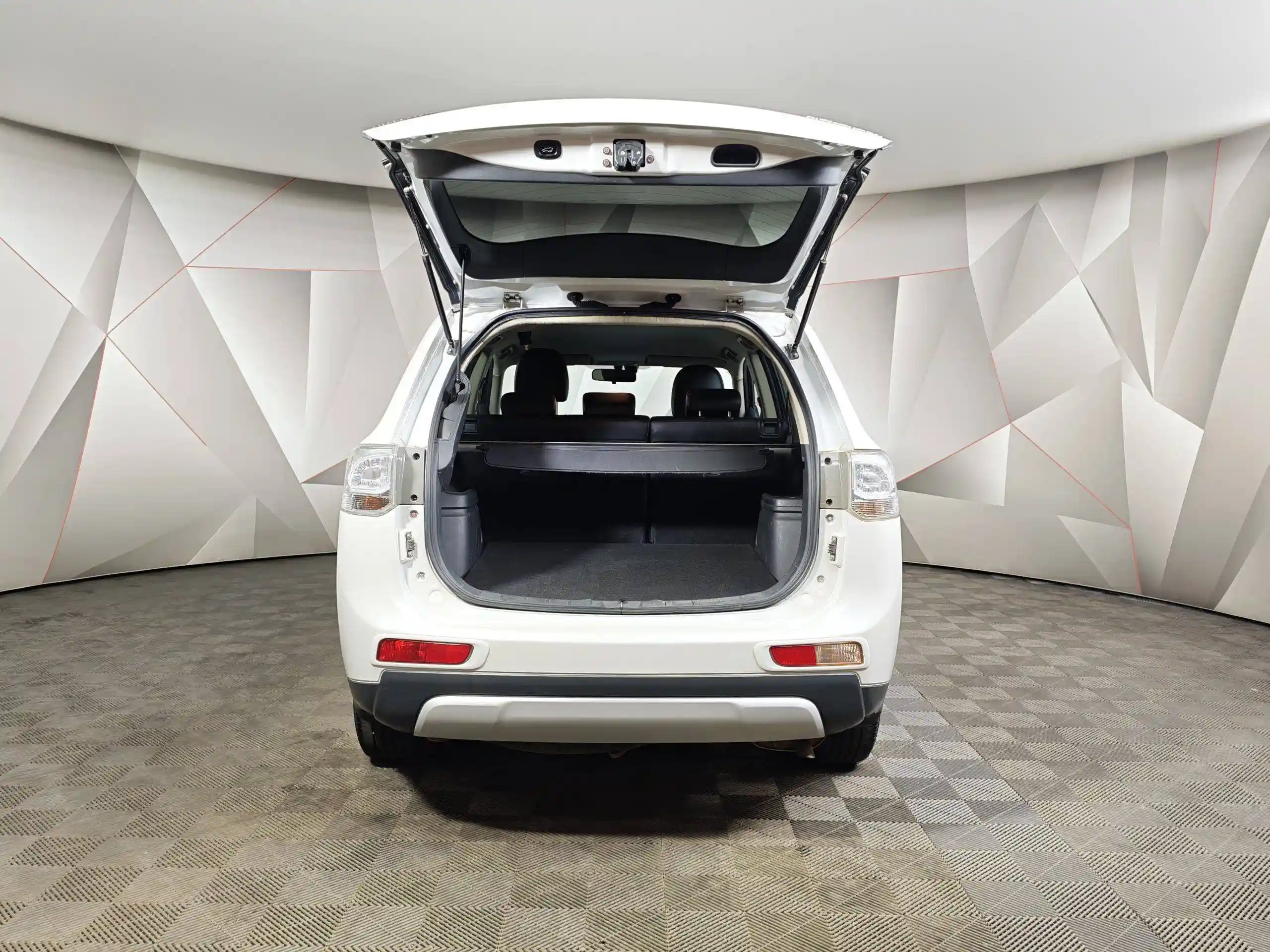 Mitsubishi Outlander 2014