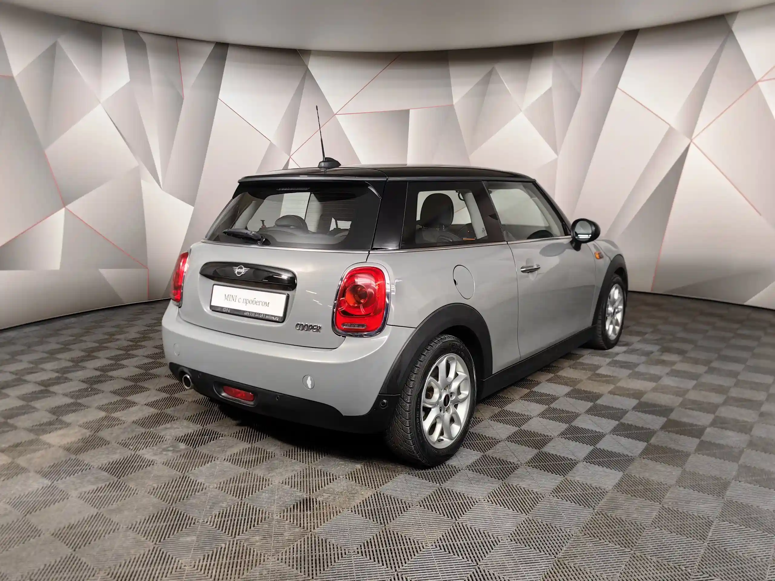 MINI 3 двери 2019