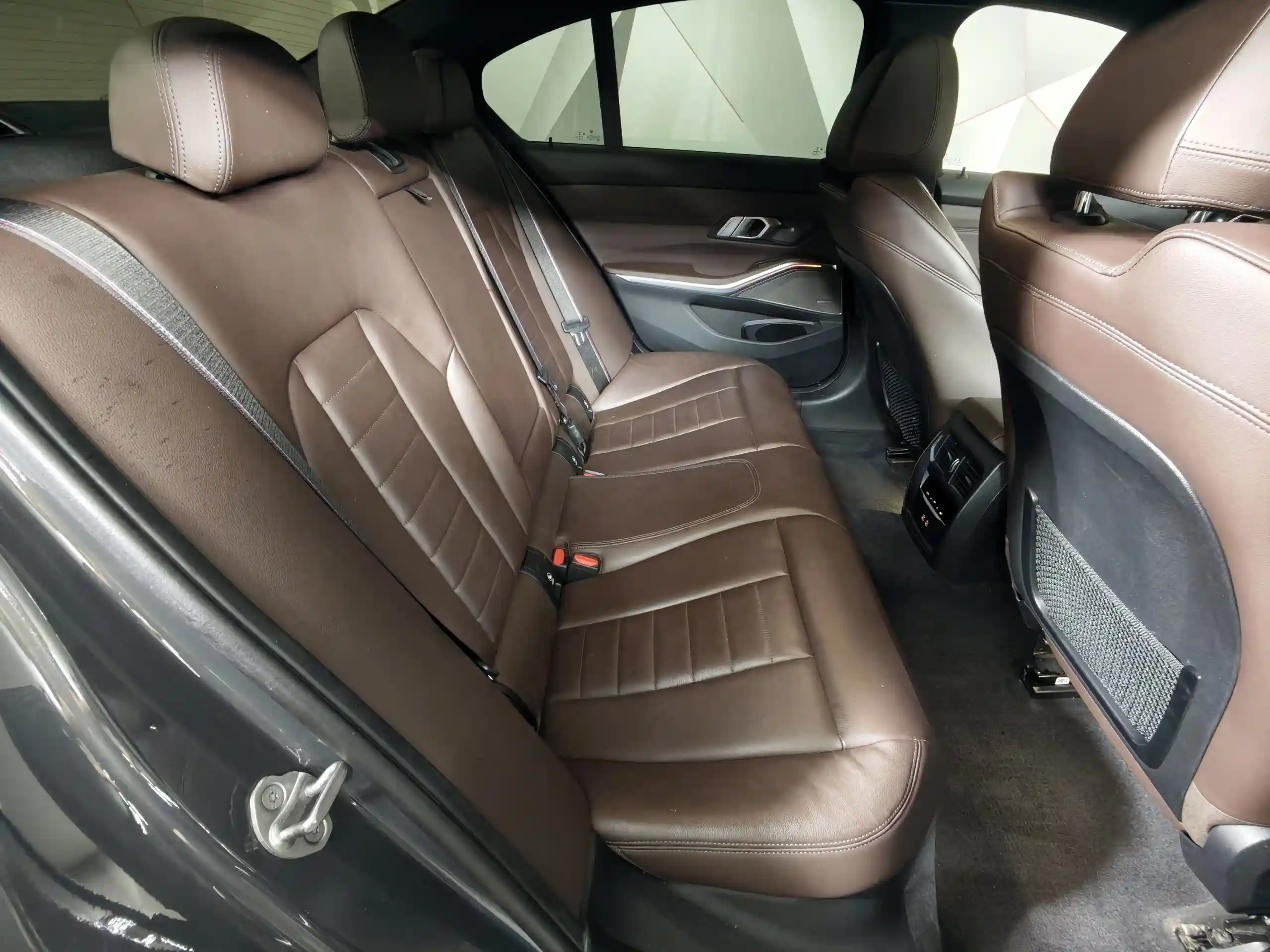 BMW 3 серия 2021