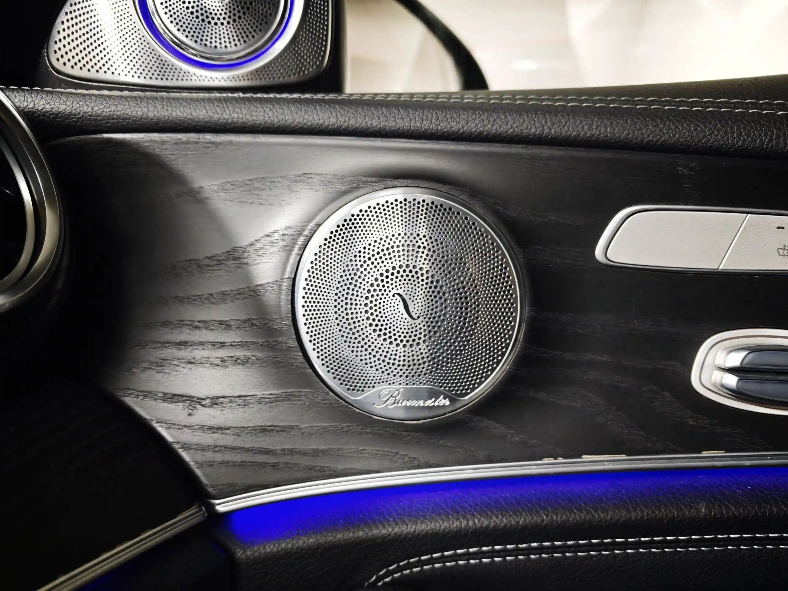 Mercedes-Benz E-Класс 2017