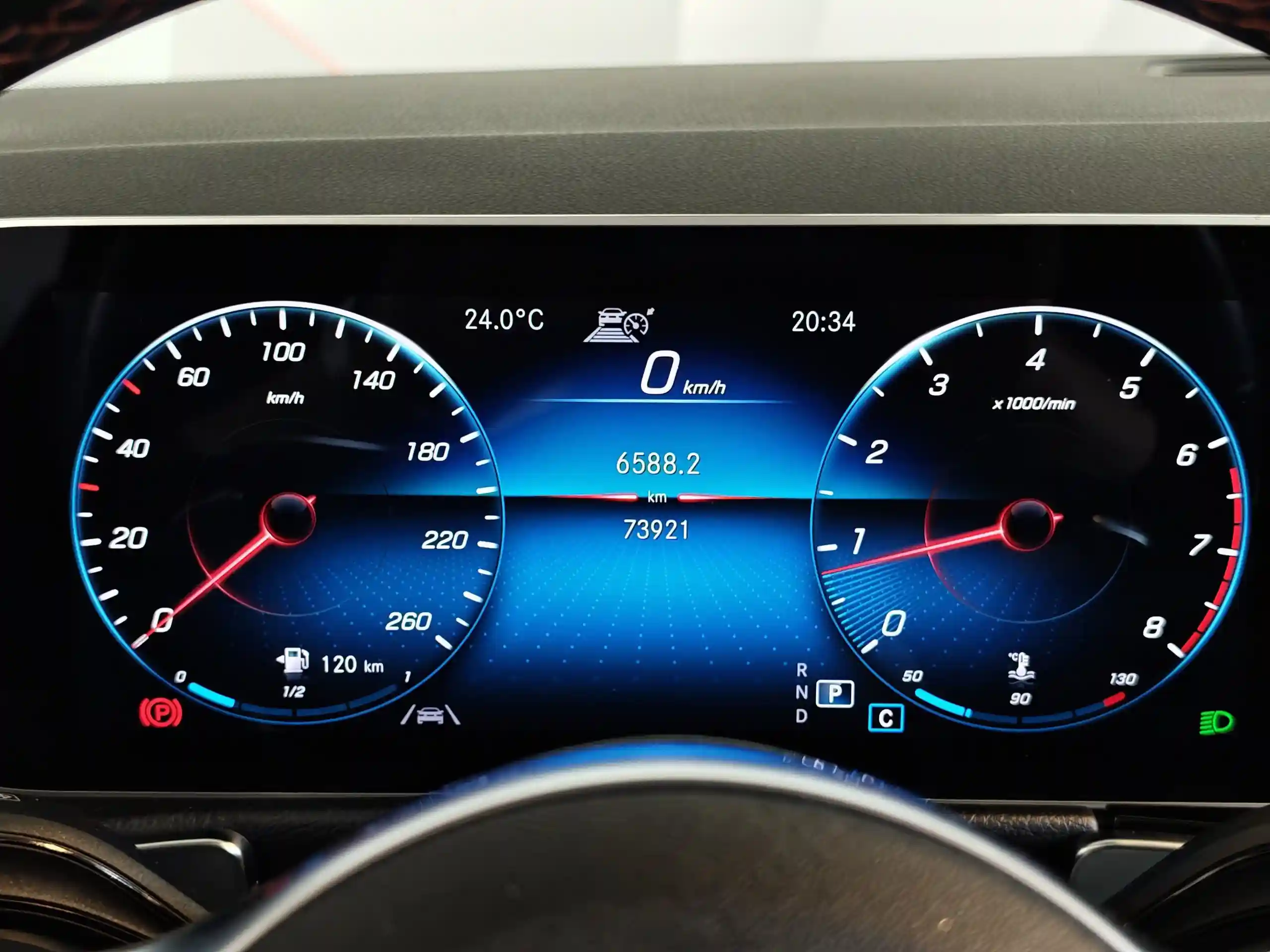 Mercedes-Benz GLB 2020