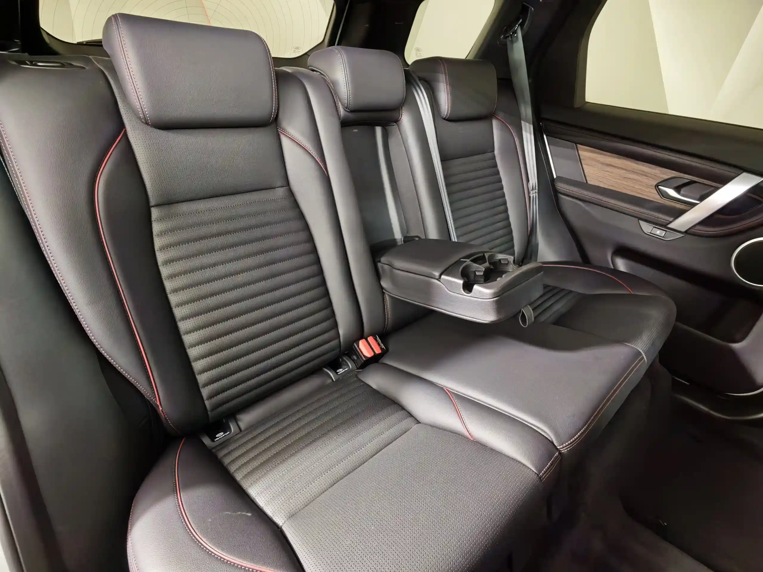 Land Rover Discovery Sport 2022