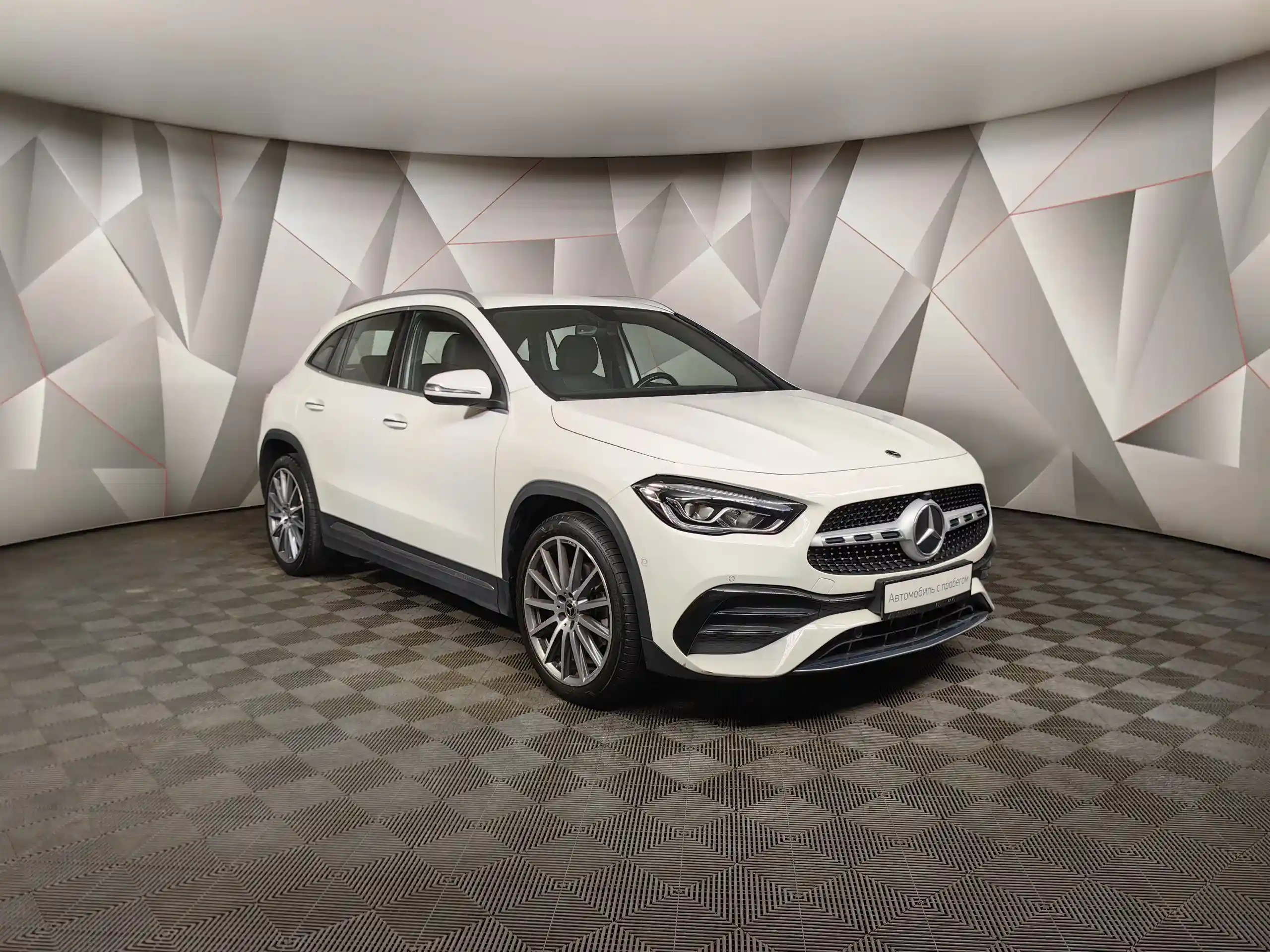 Mercedes-Benz GLA 2021