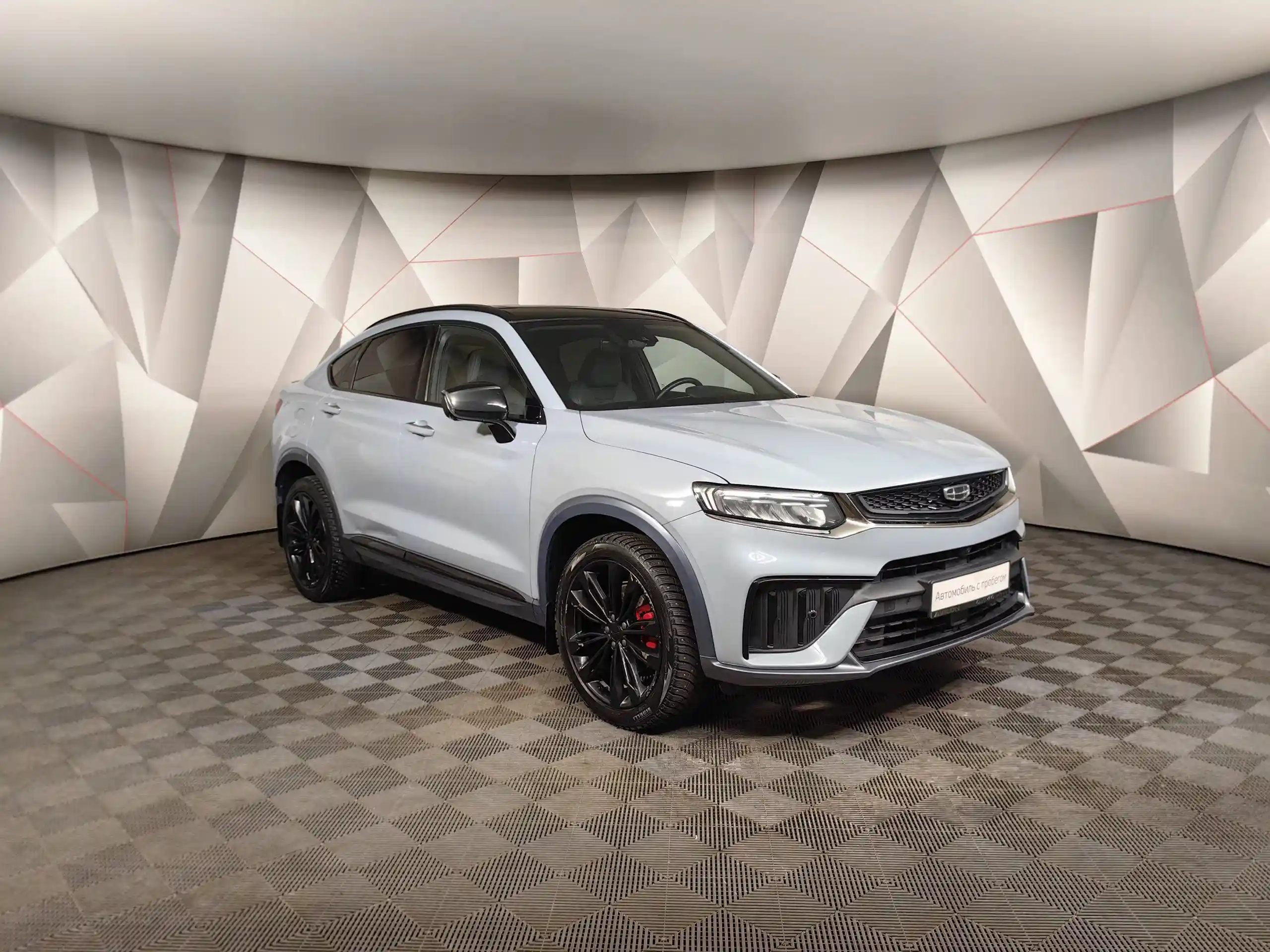 Geely Tugella 2022
