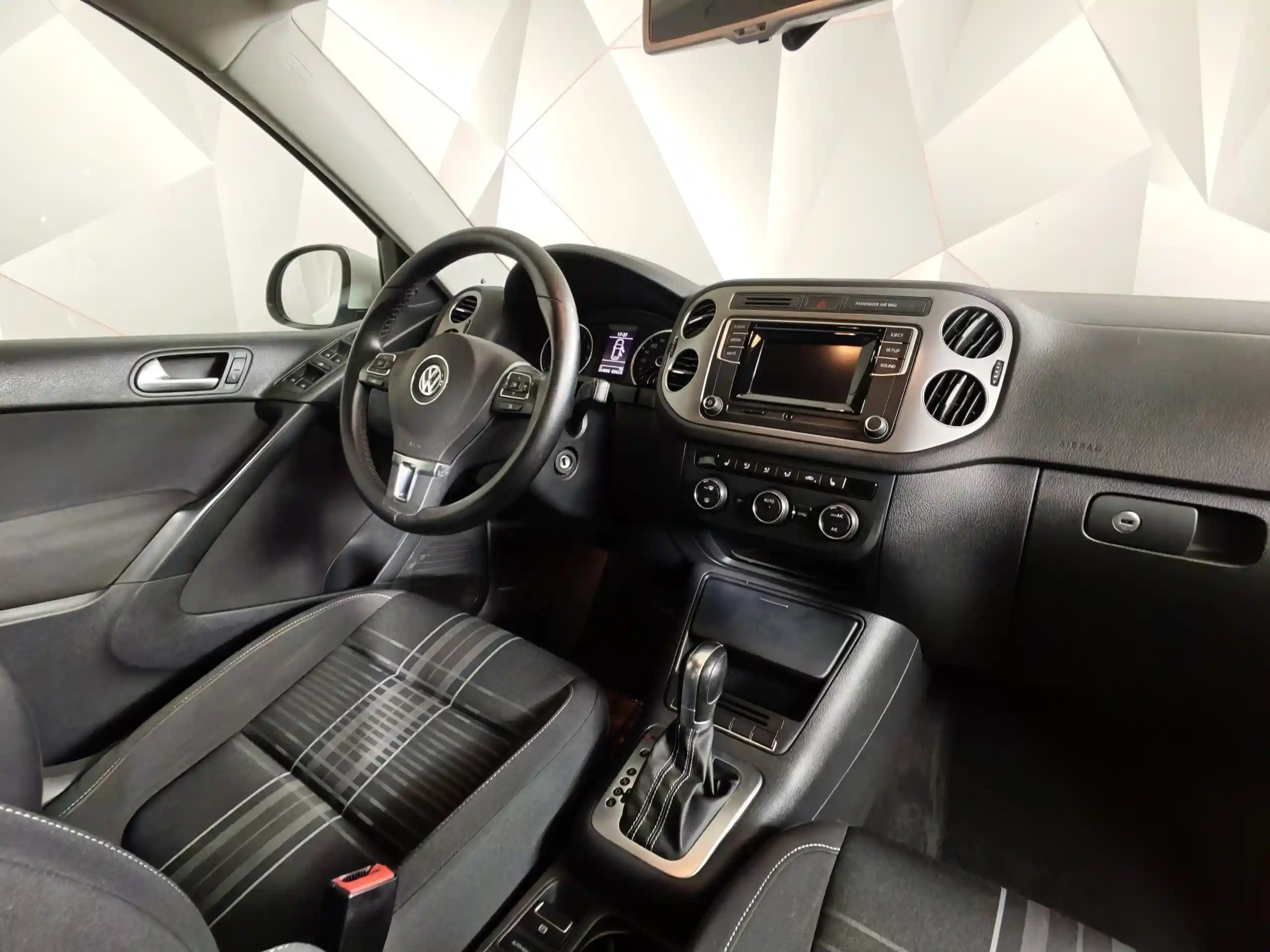 Volkswagen Tiguan 2015