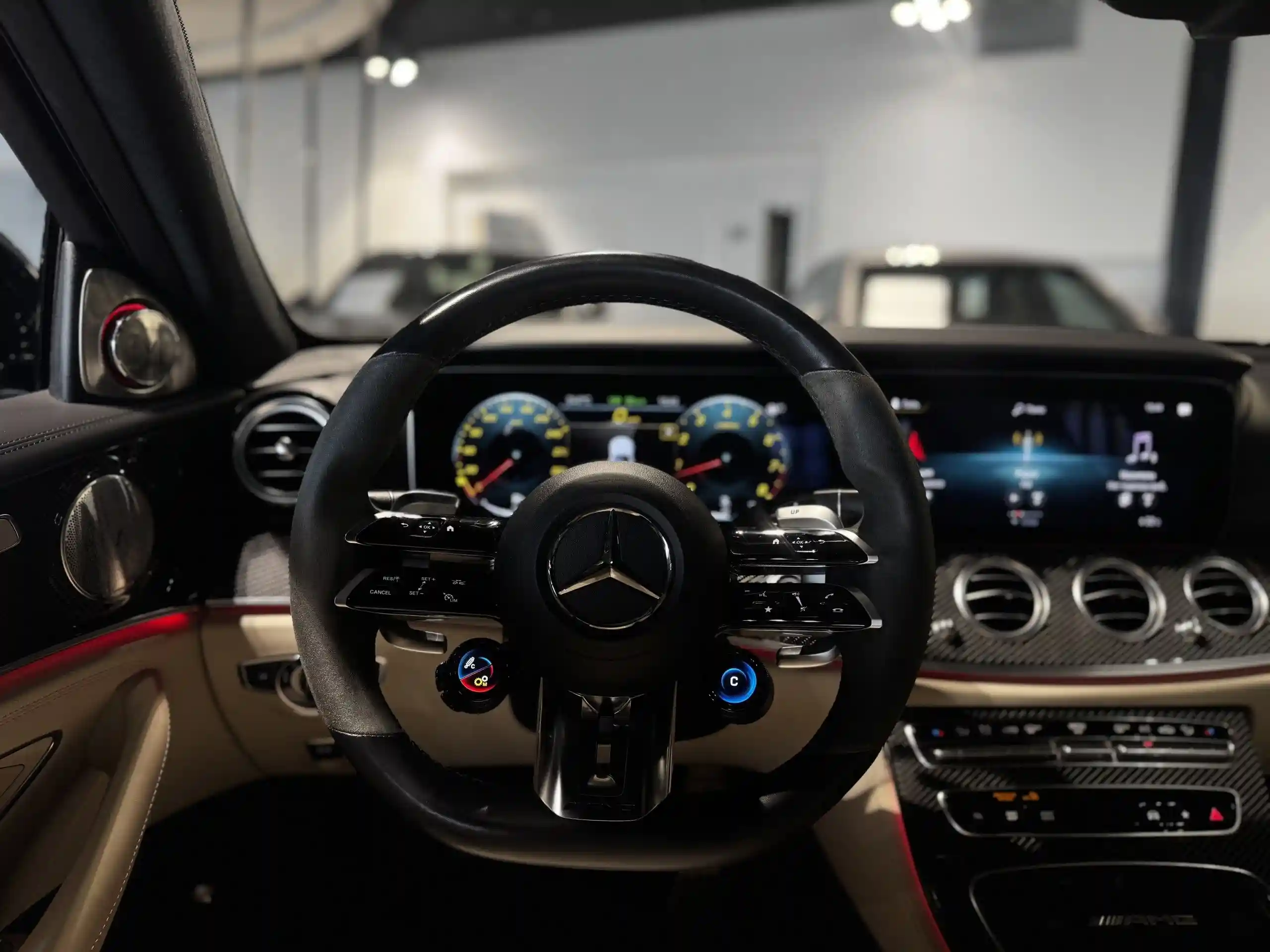 Mercedes-Benz E-Класс 2021