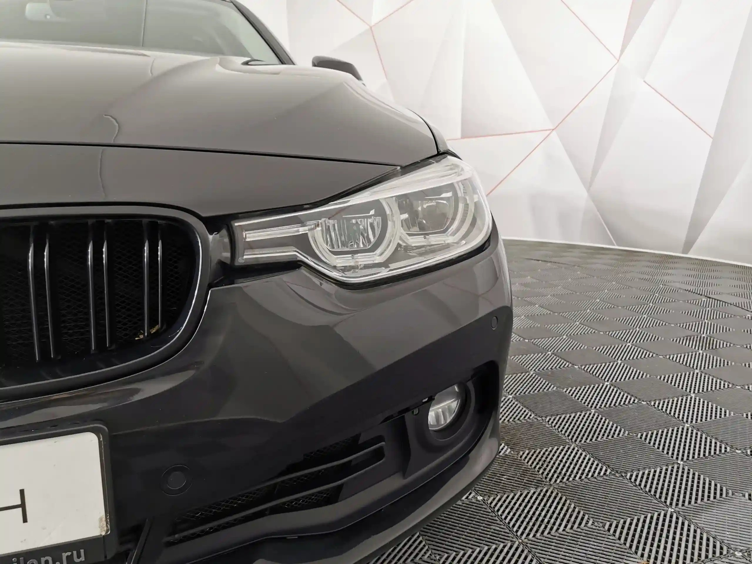 BMW 3 серия 2017