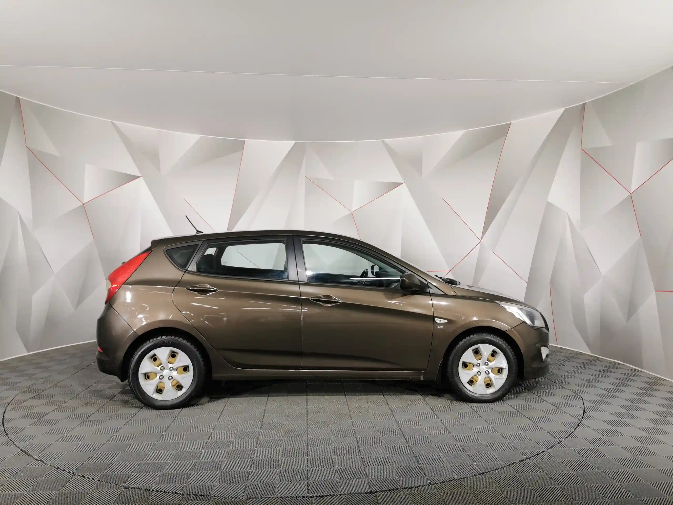 Hyundai Solaris 2014