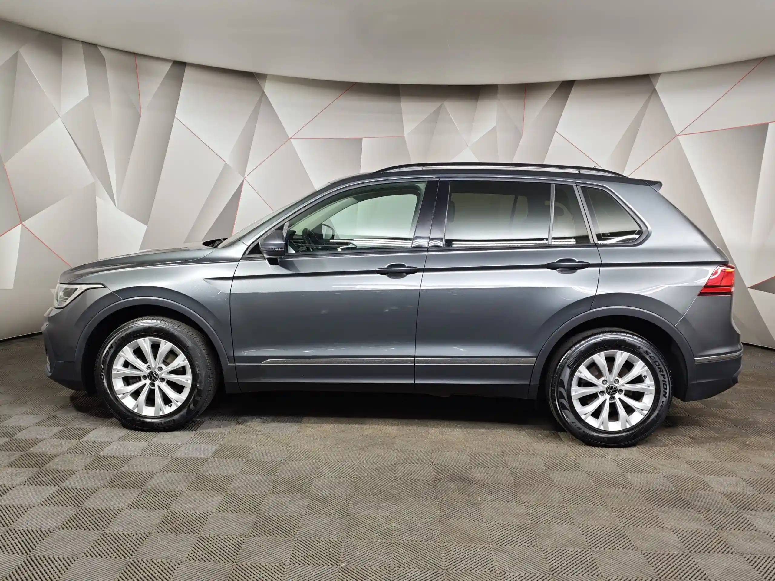 Volkswagen Tiguan 2021