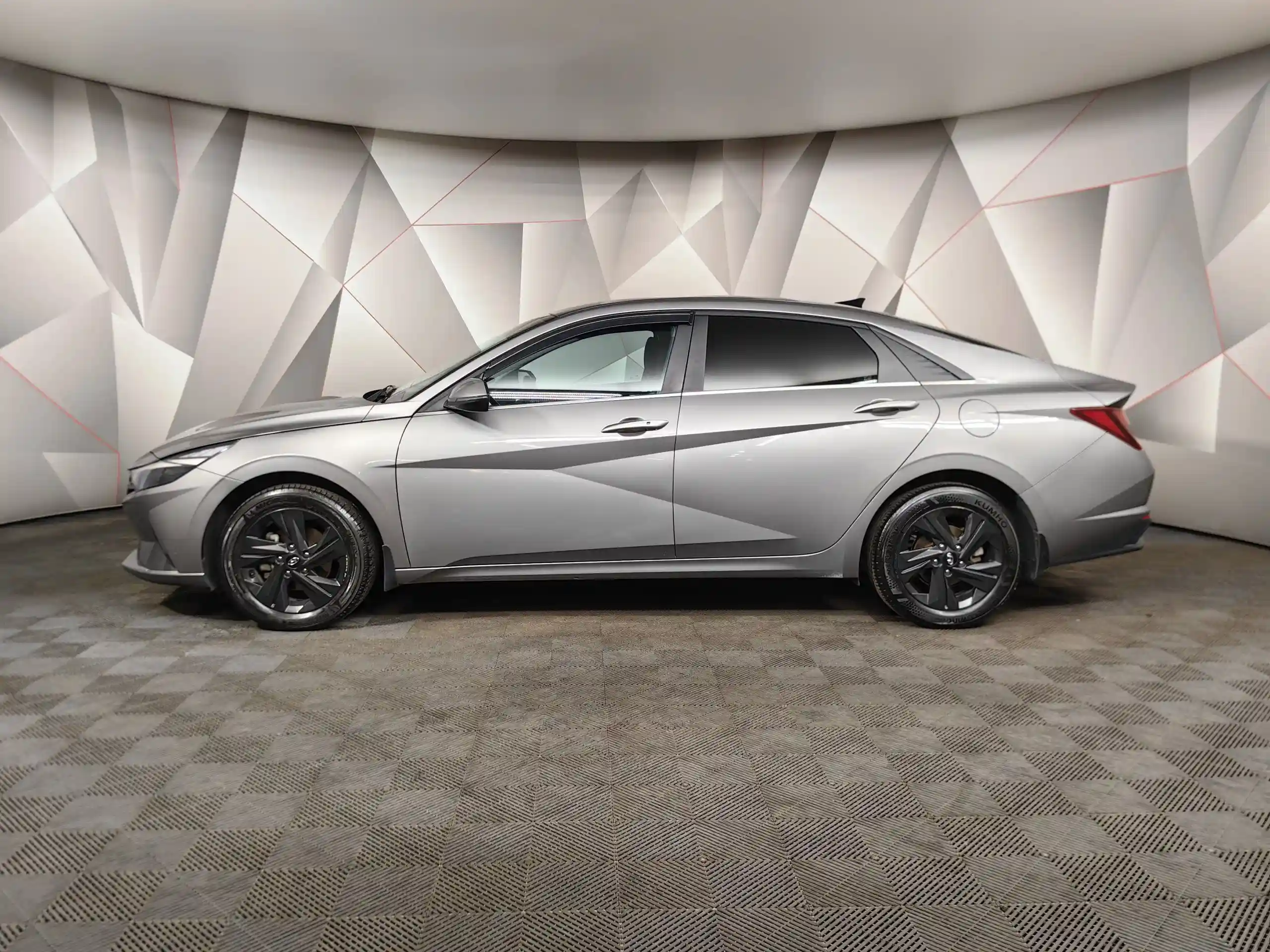Hyundai Elantra 2021
