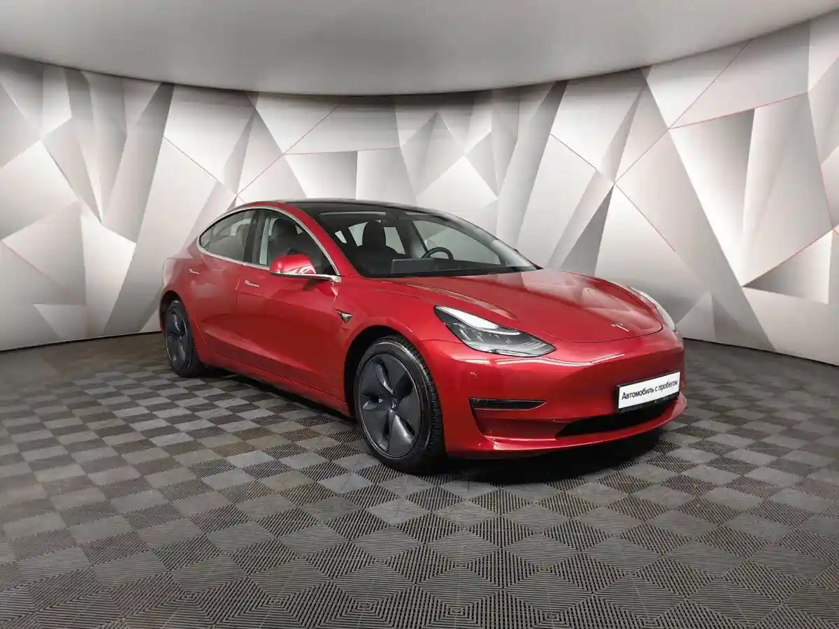 Tesla Model 3 2020