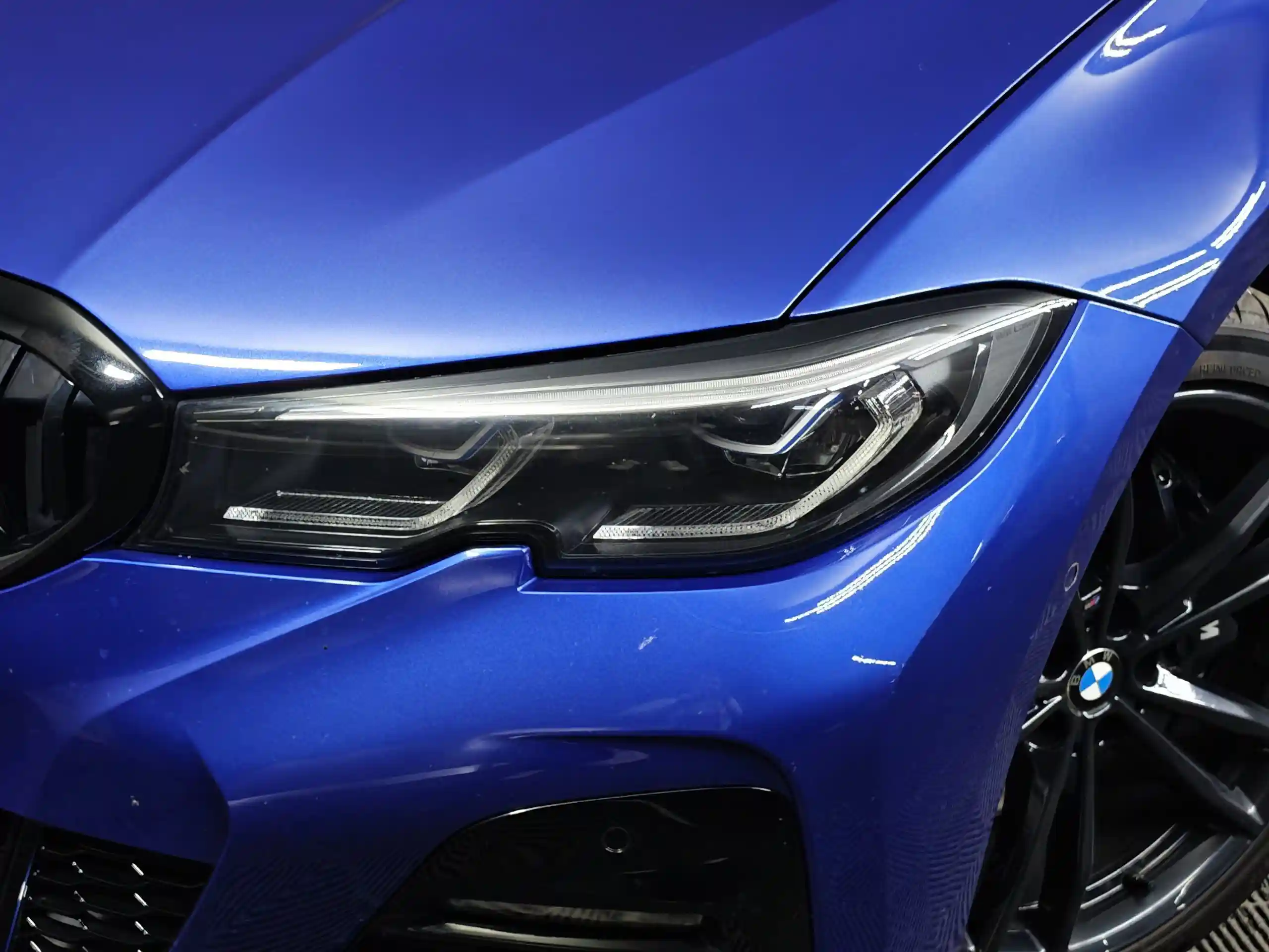 BMW 3 серия 2021