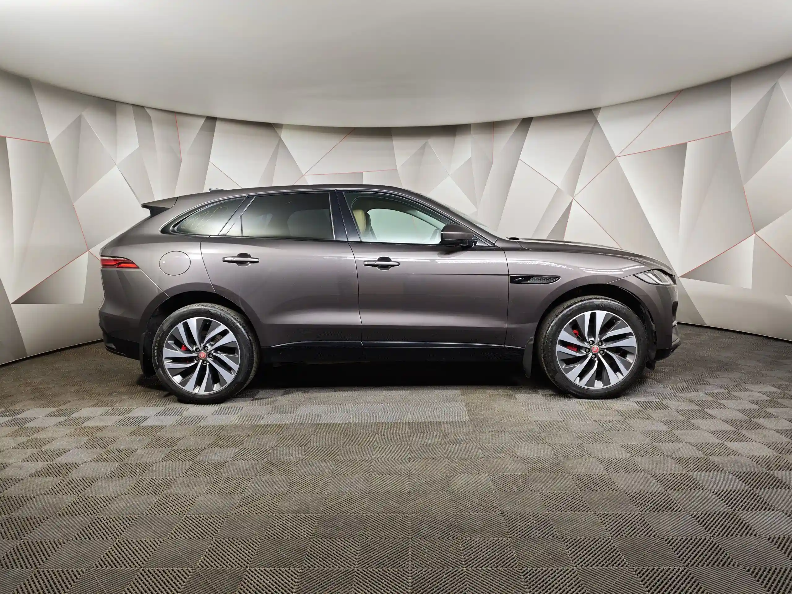 Jaguar F-Pace 2021