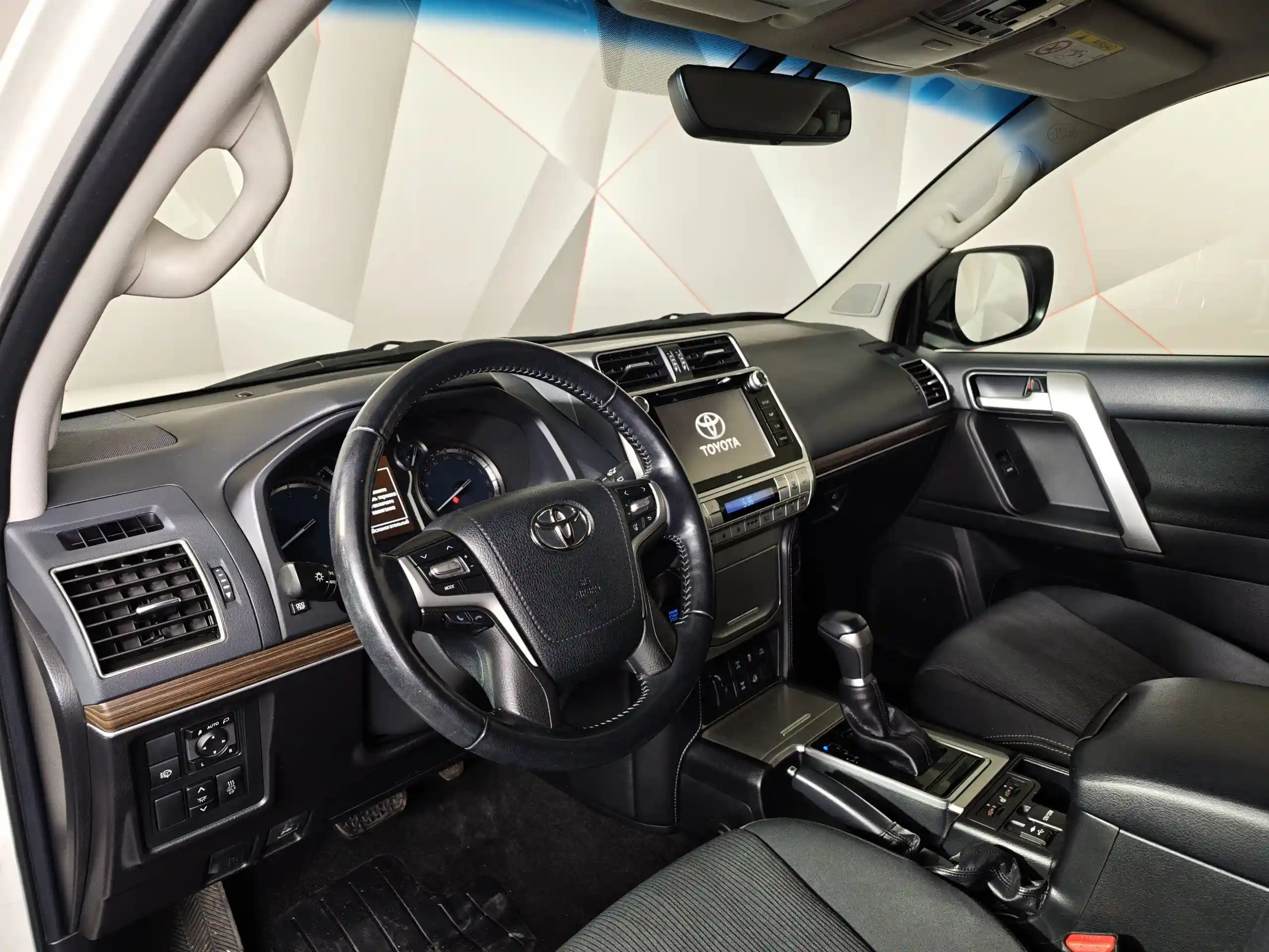 Toyota Land Cruiser Prado 2020