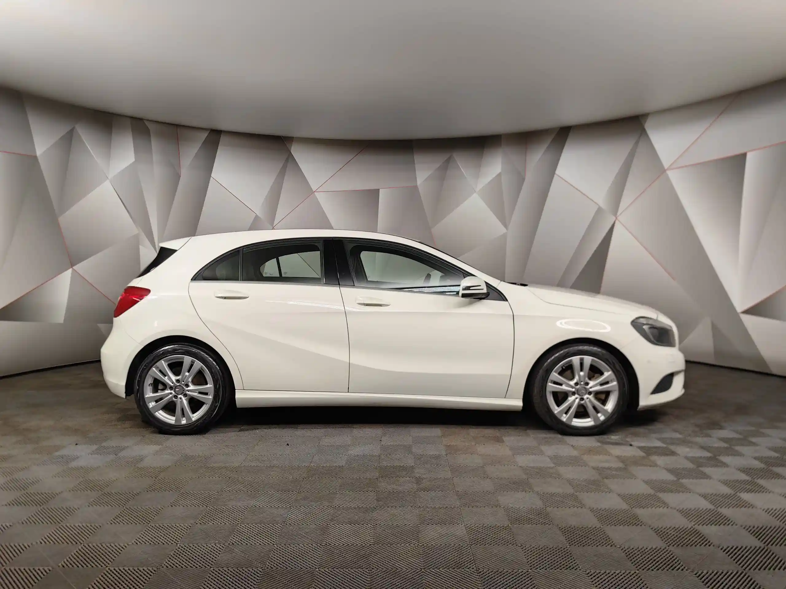 Mercedes-Benz A-Класс 2014