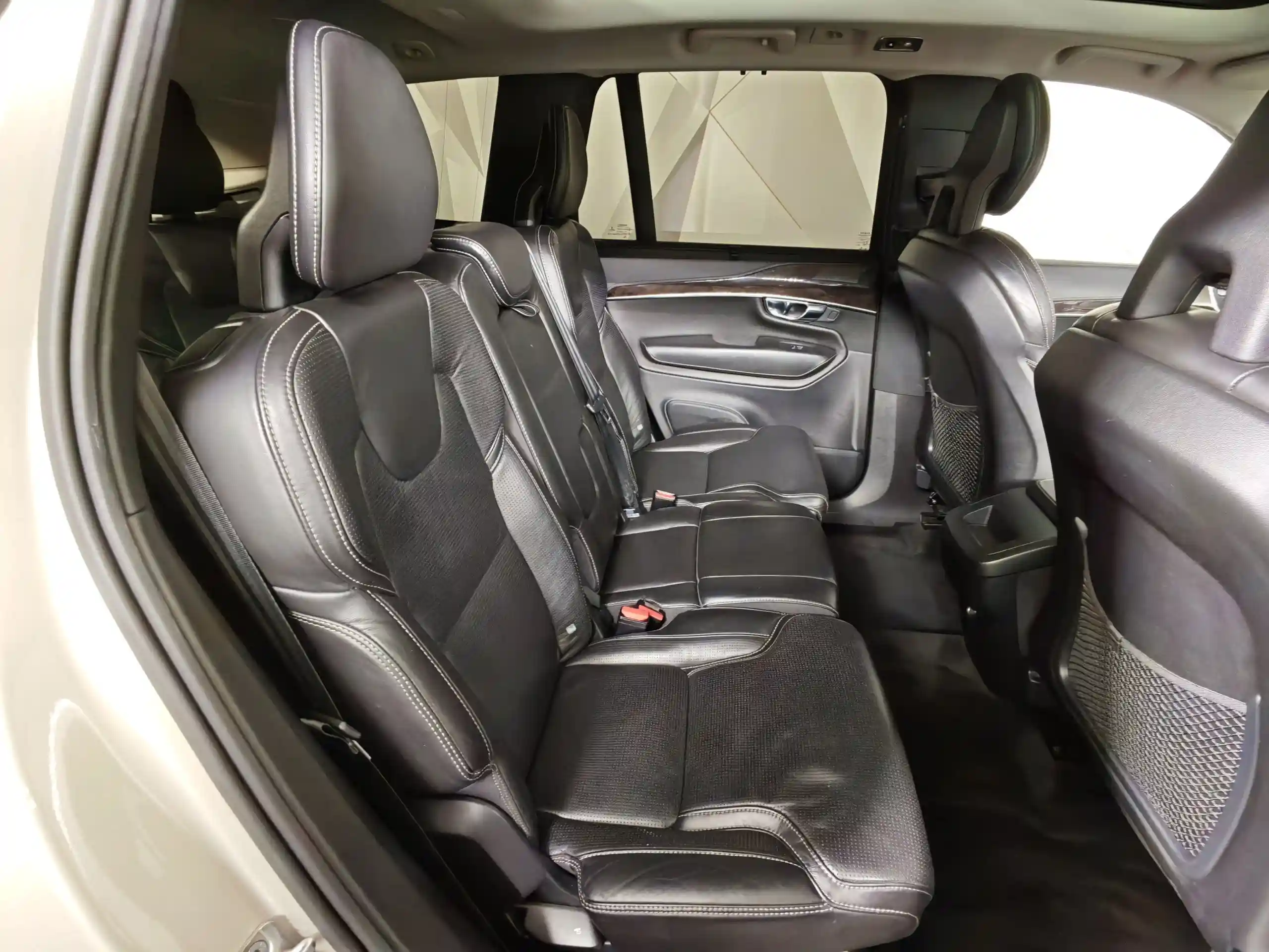 Volvo XC90 2015