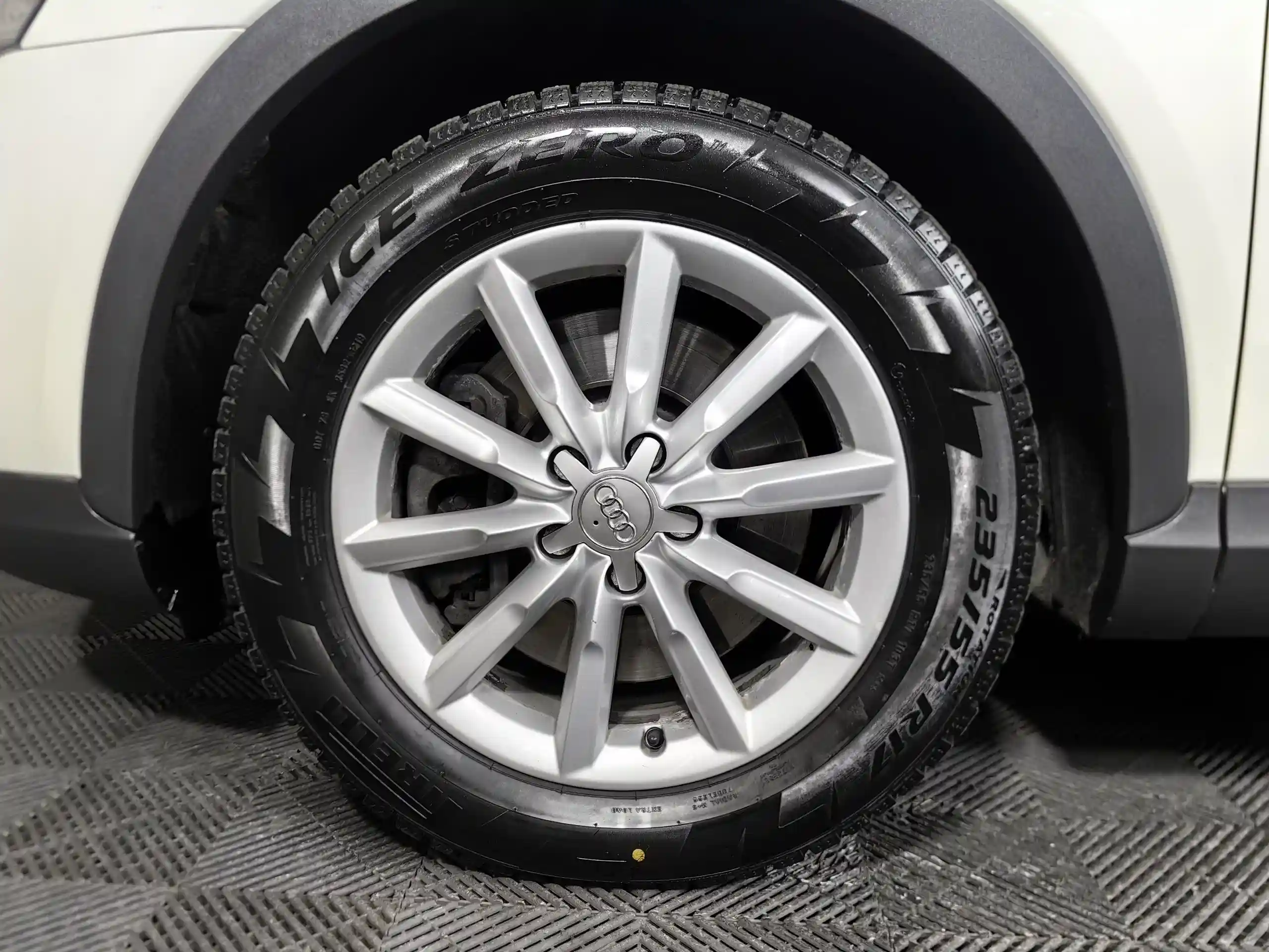 Audi Q3 2013
