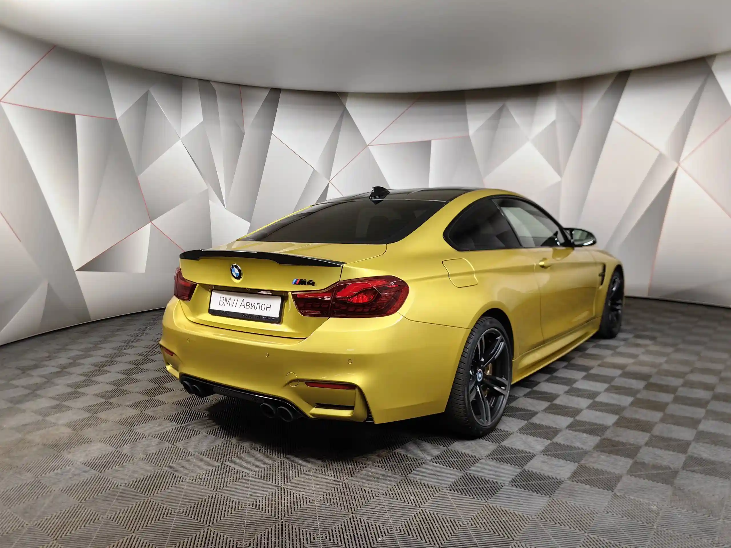 BMW M4 2014