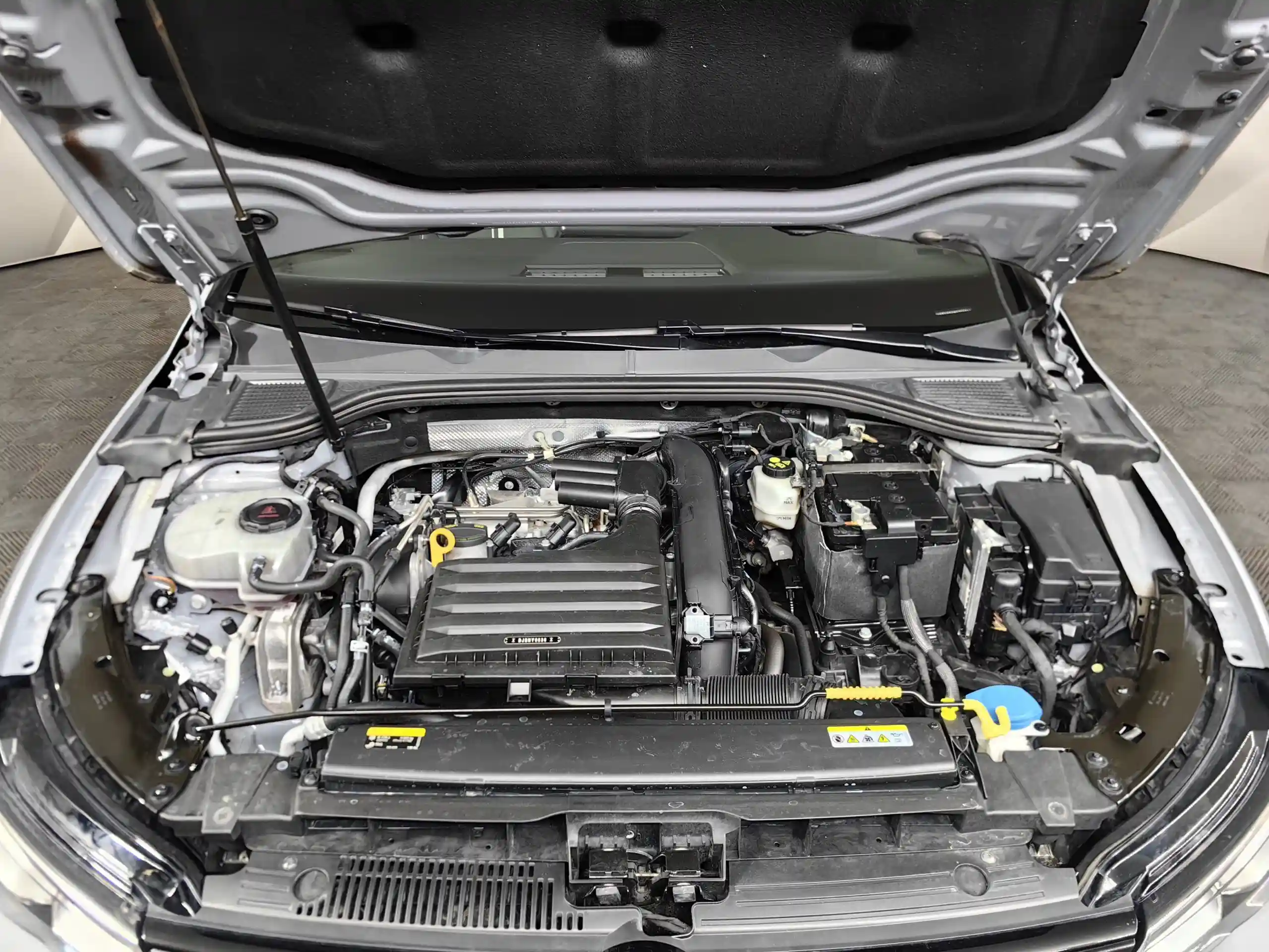 Volkswagen Golf 2021