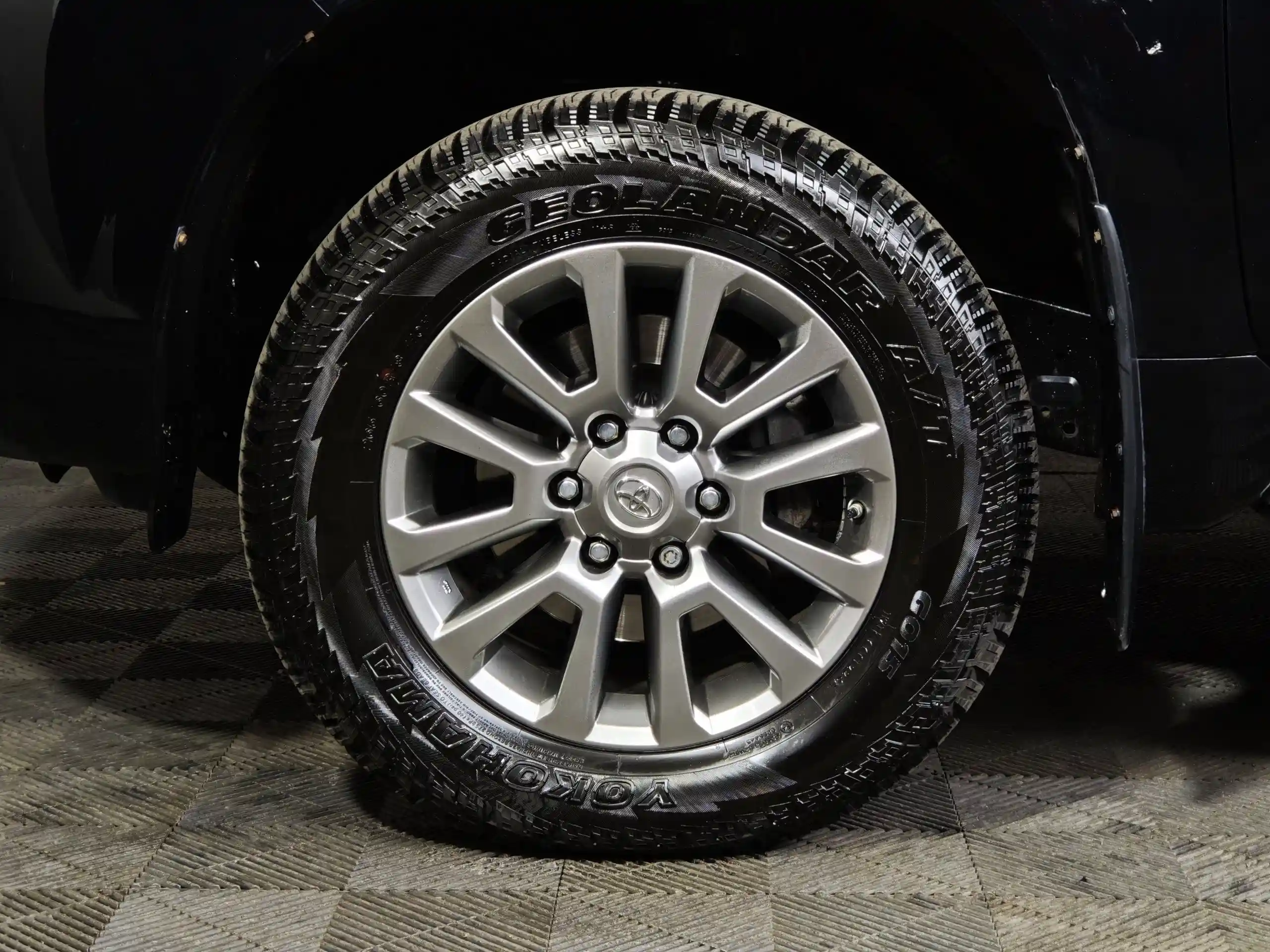 Toyota Land Cruiser Prado 2018