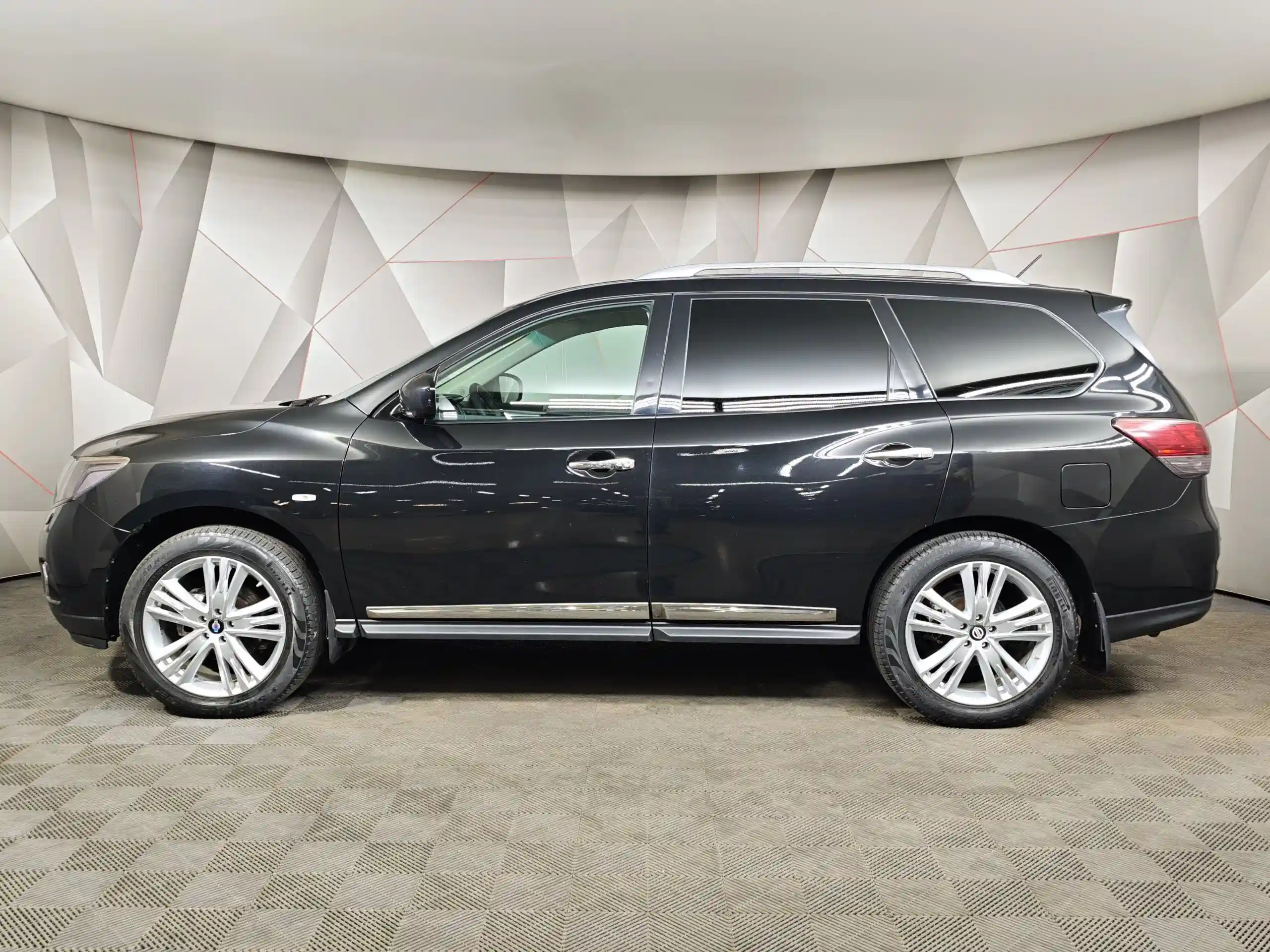Nissan Pathfinder 2014