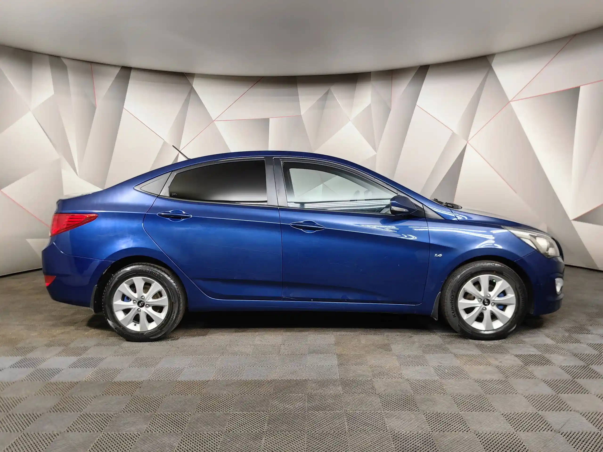 Hyundai Solaris 2016