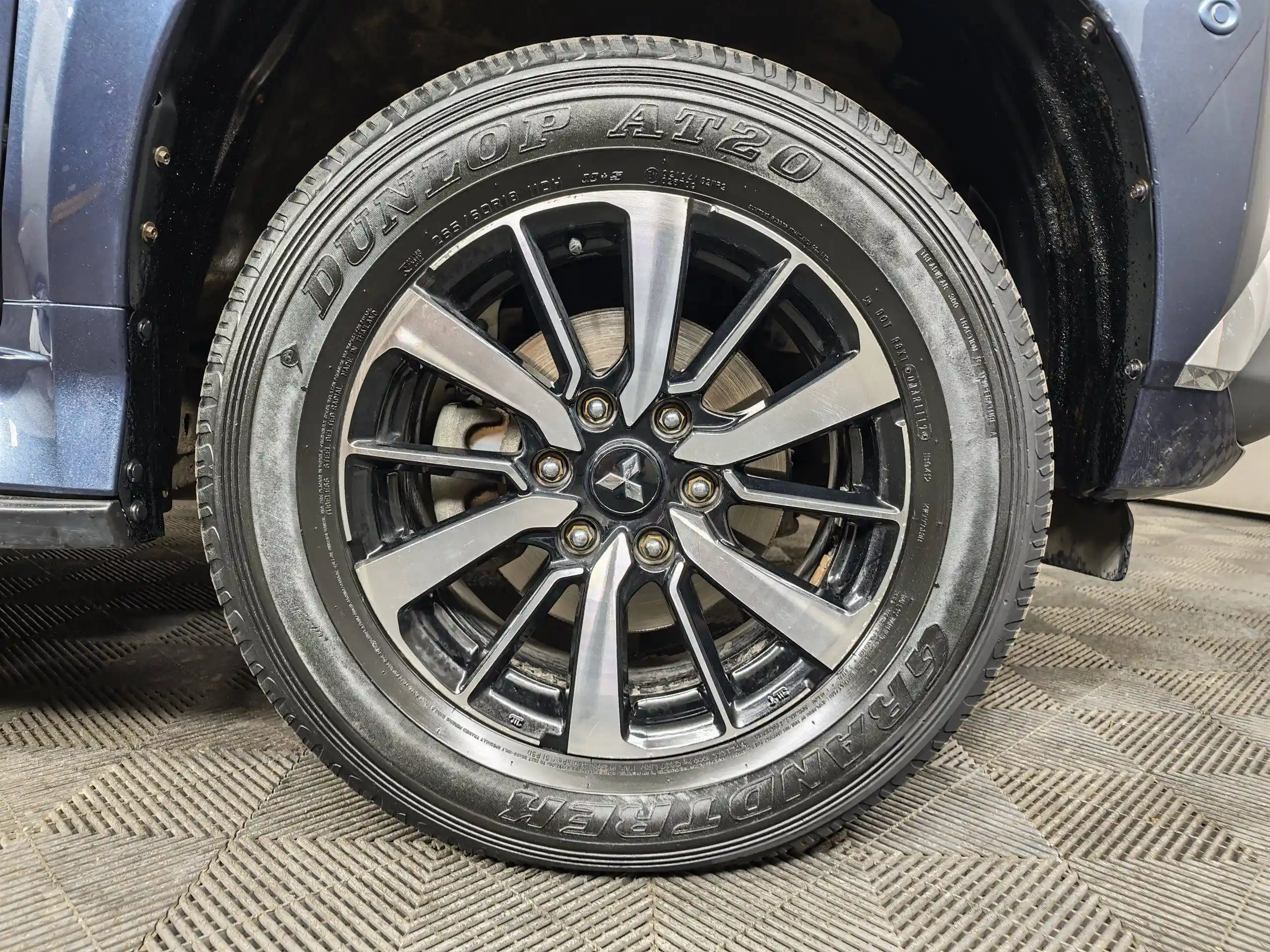 Mitsubishi Pajero Sport 2019