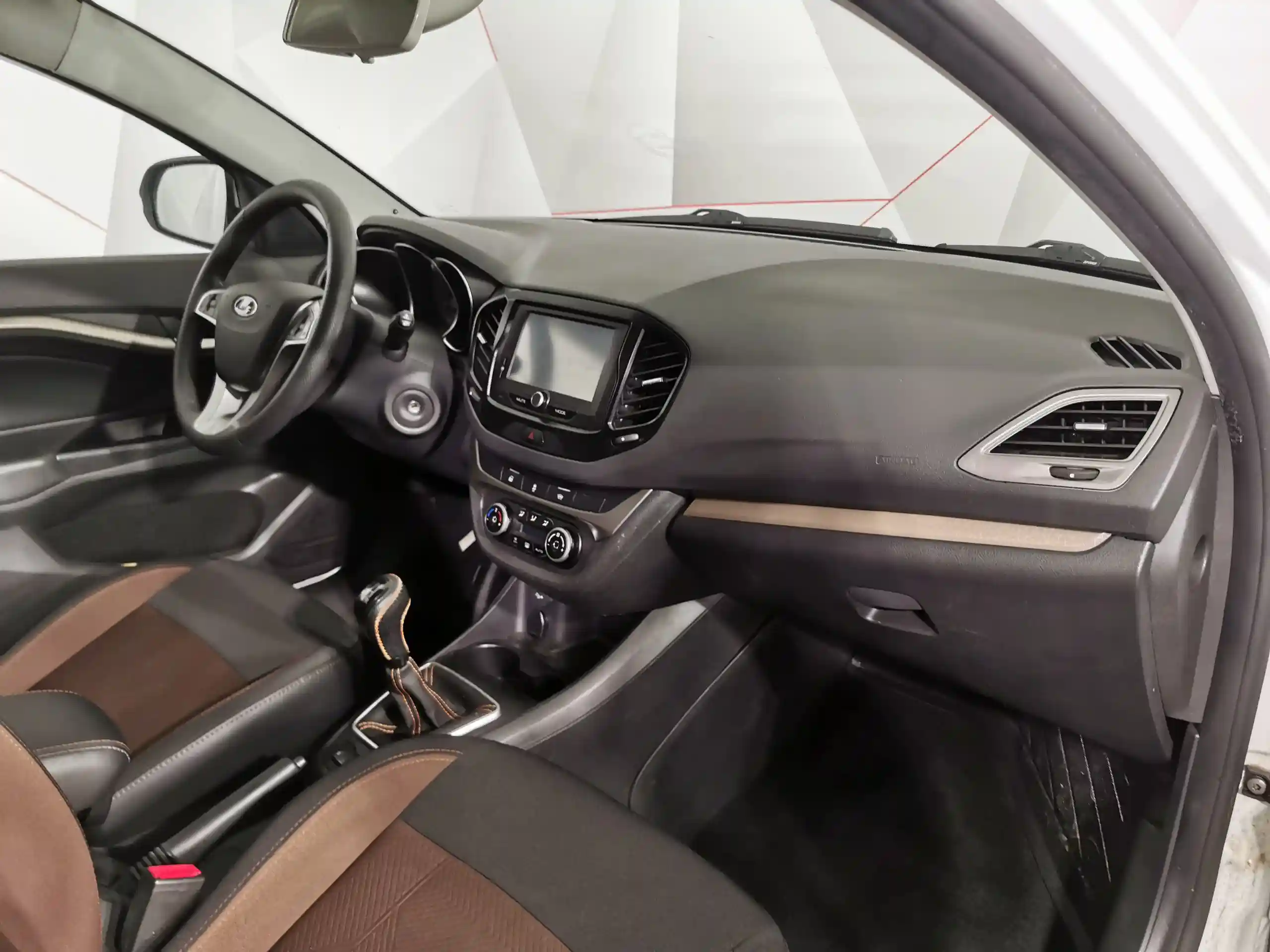 ВАЗ (Lada) Vesta 2017