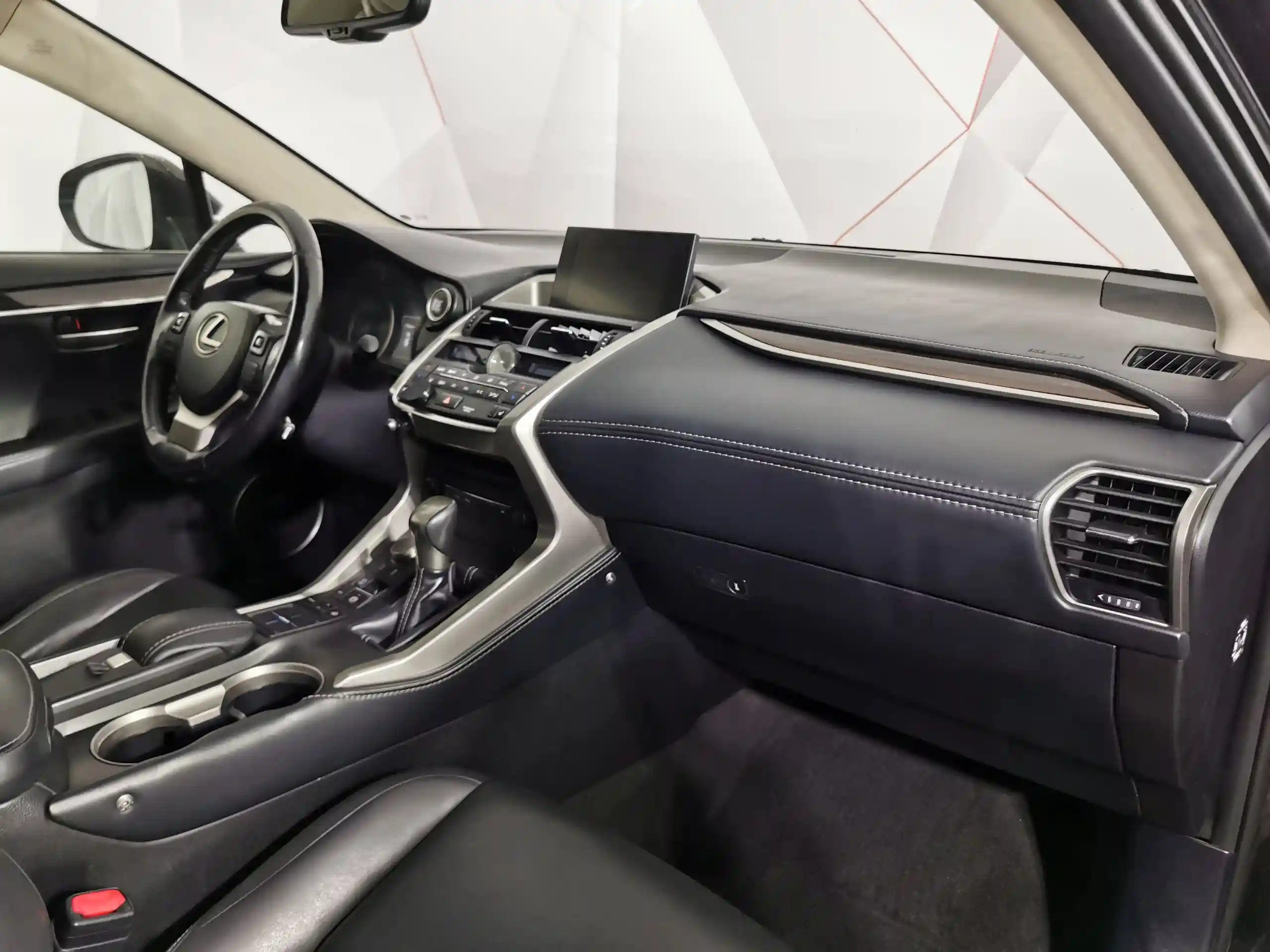 Lexus NX 2015