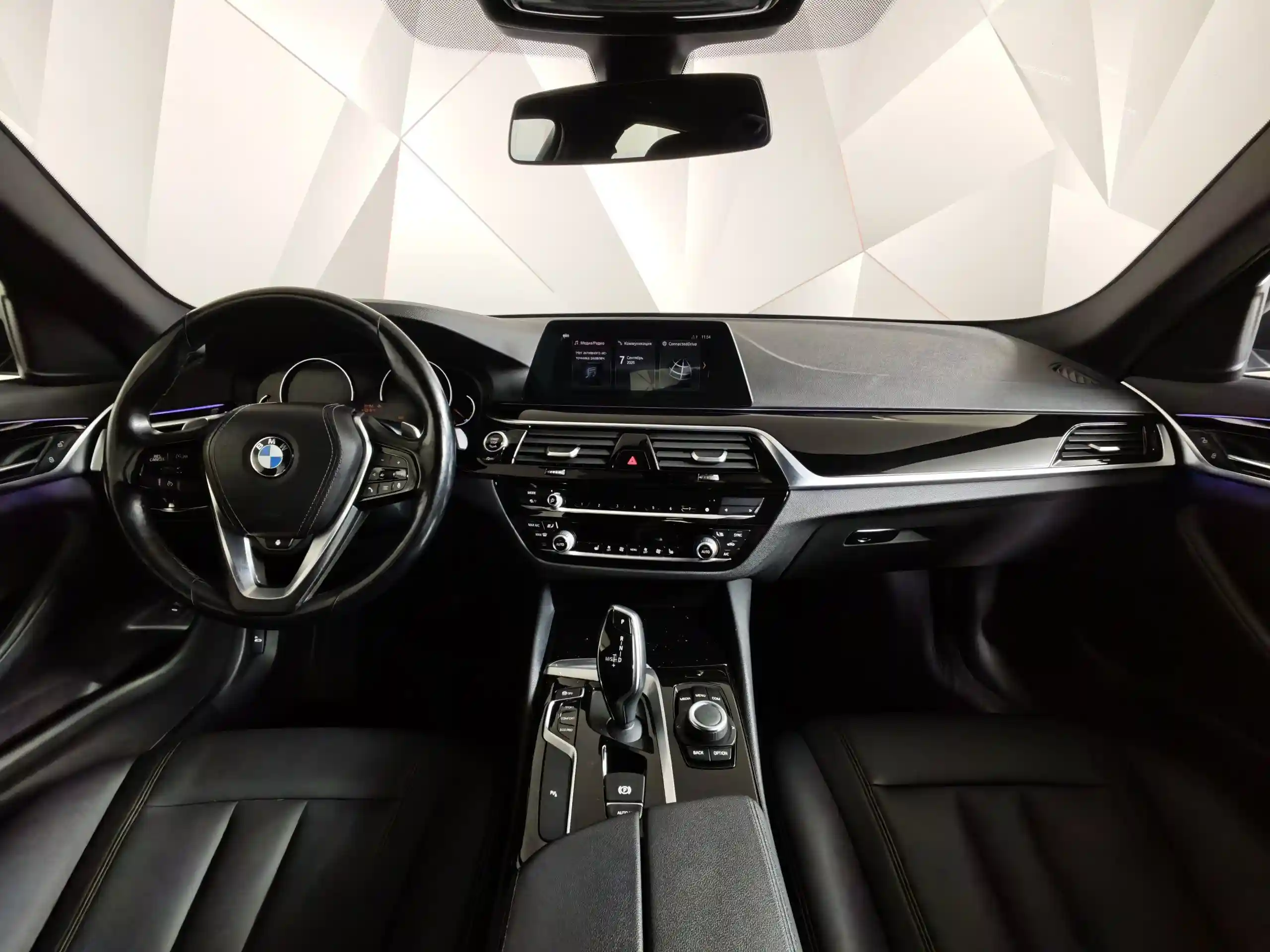 BMW 5 серия 2019